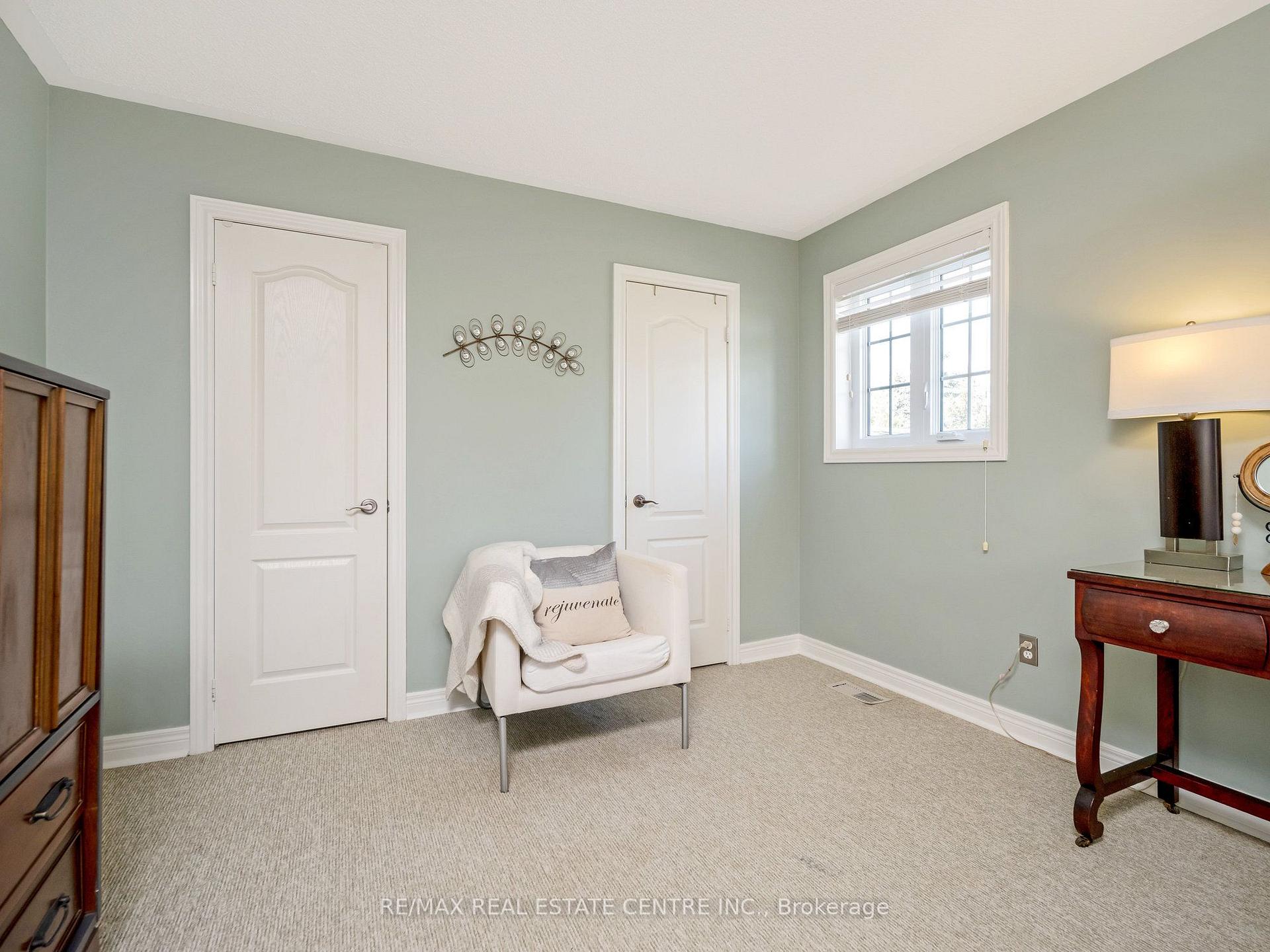 Photo 21 of 15 Trillium Terrace, Halton Hills, Rural Halton Hills — HOMEH