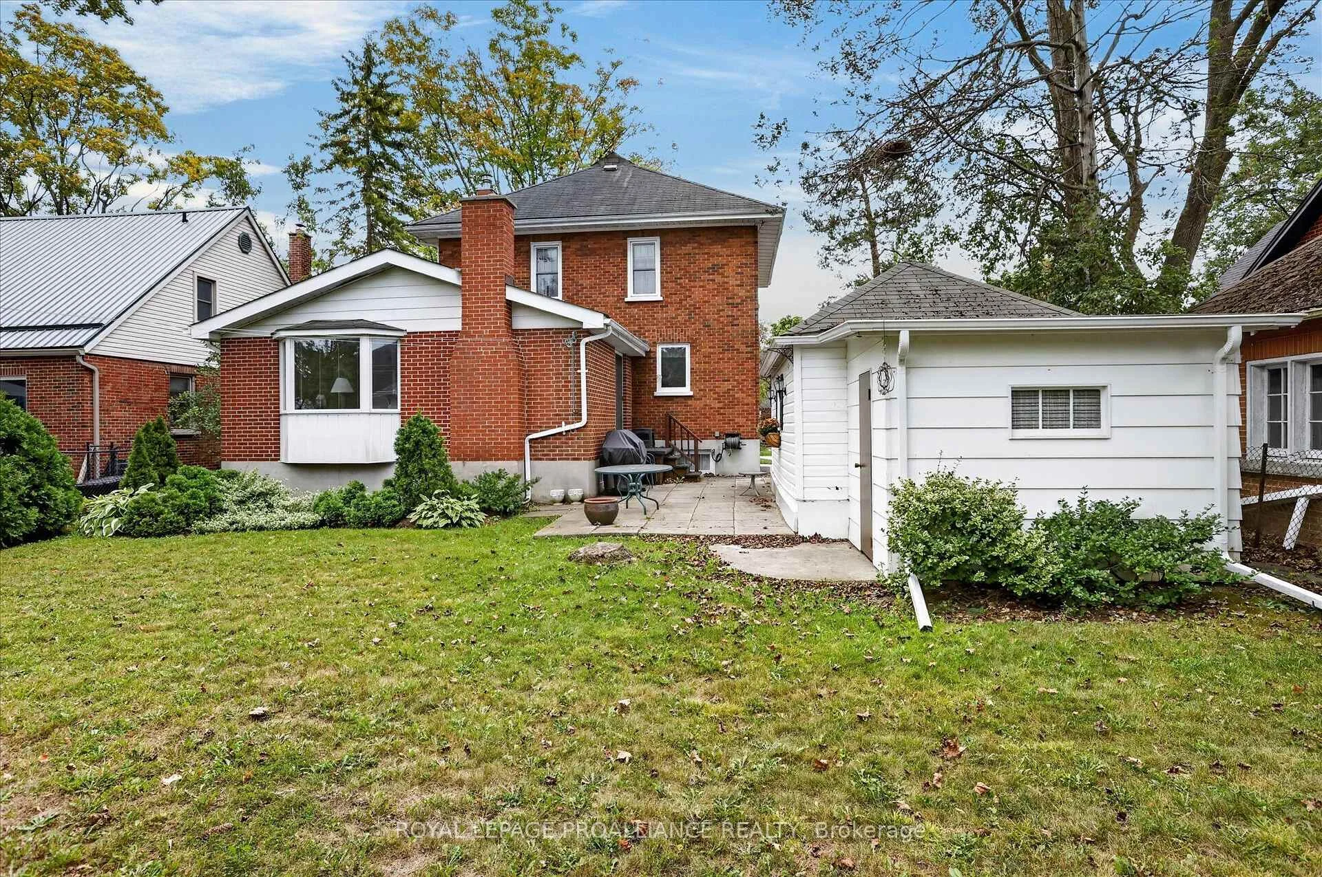 Photo 77 of 210 Aberdeen Avenue, Peterborough, Northcrest Ward 5 — HOMEH