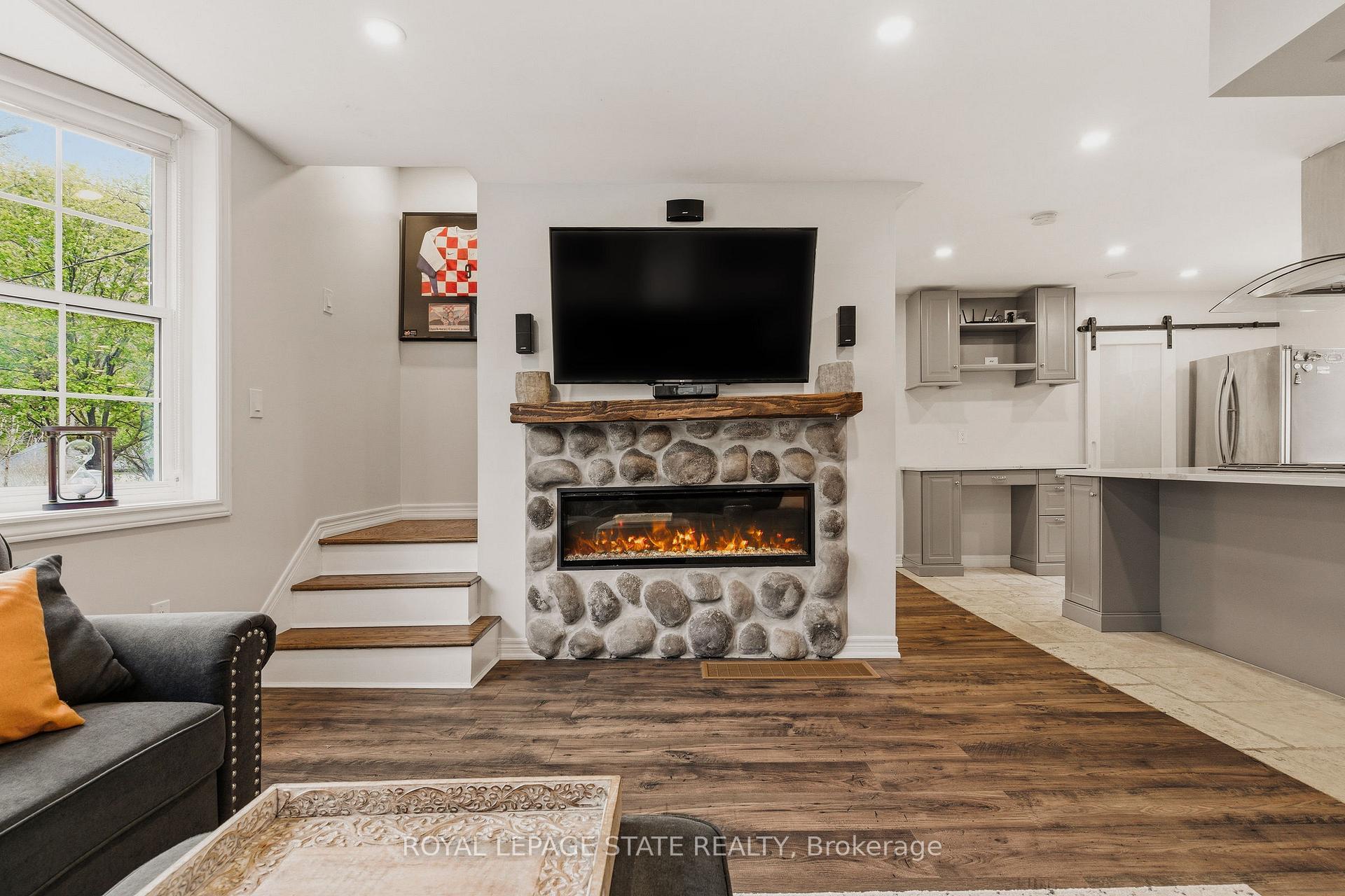 Photo 27 of 1262 Hidden Valley Road, Burlington, Grindstone — HOMEH