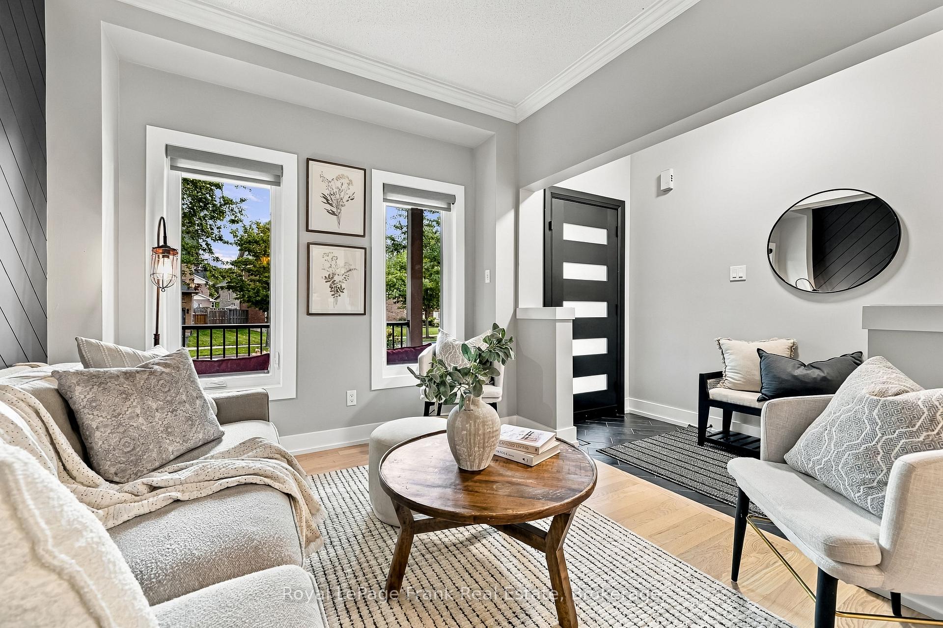 Photo 5 of 6 Foxbury Road, Uxbridge — HOMEH