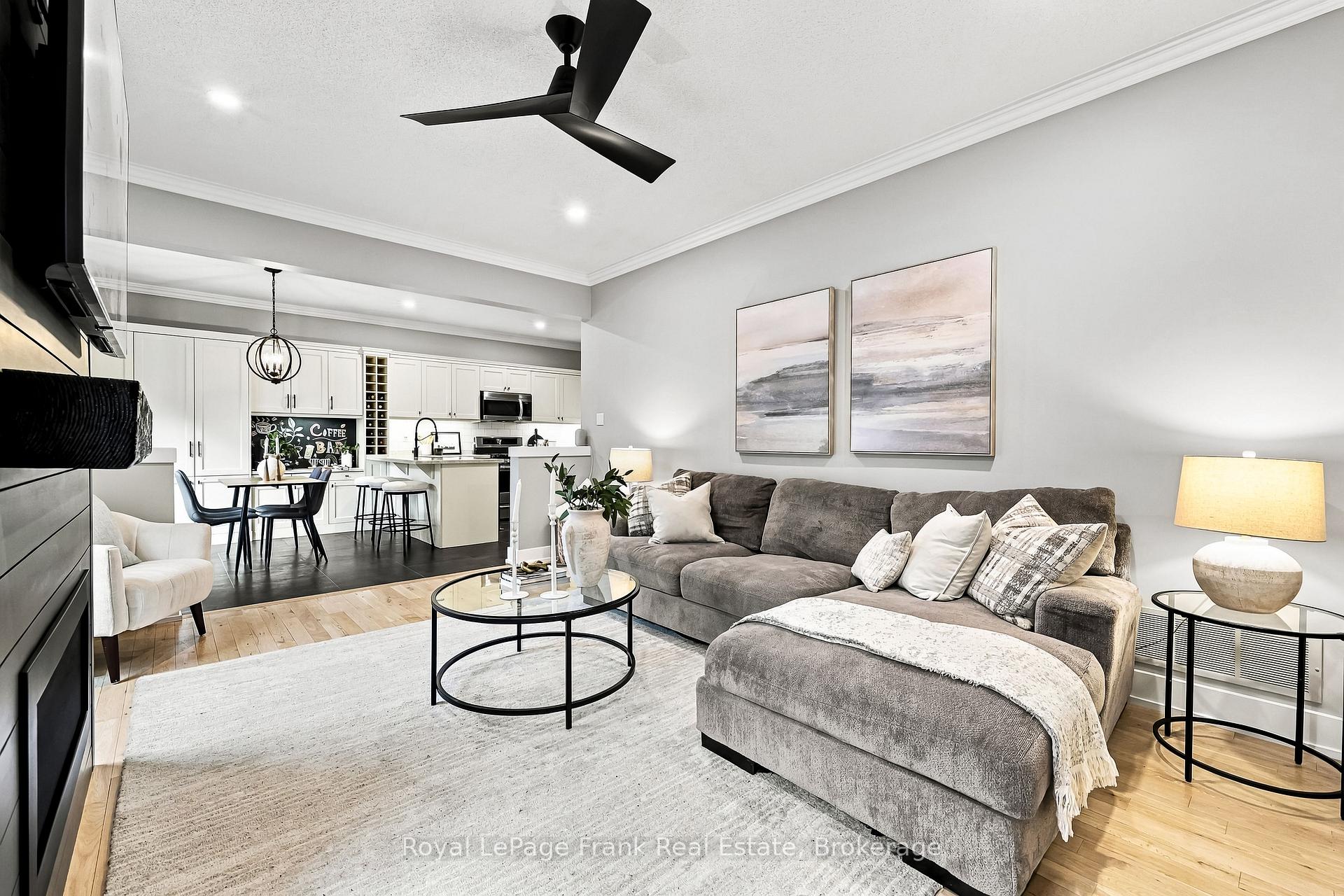 Photo 12 of 6 Foxbury Road, Uxbridge — HOMEH