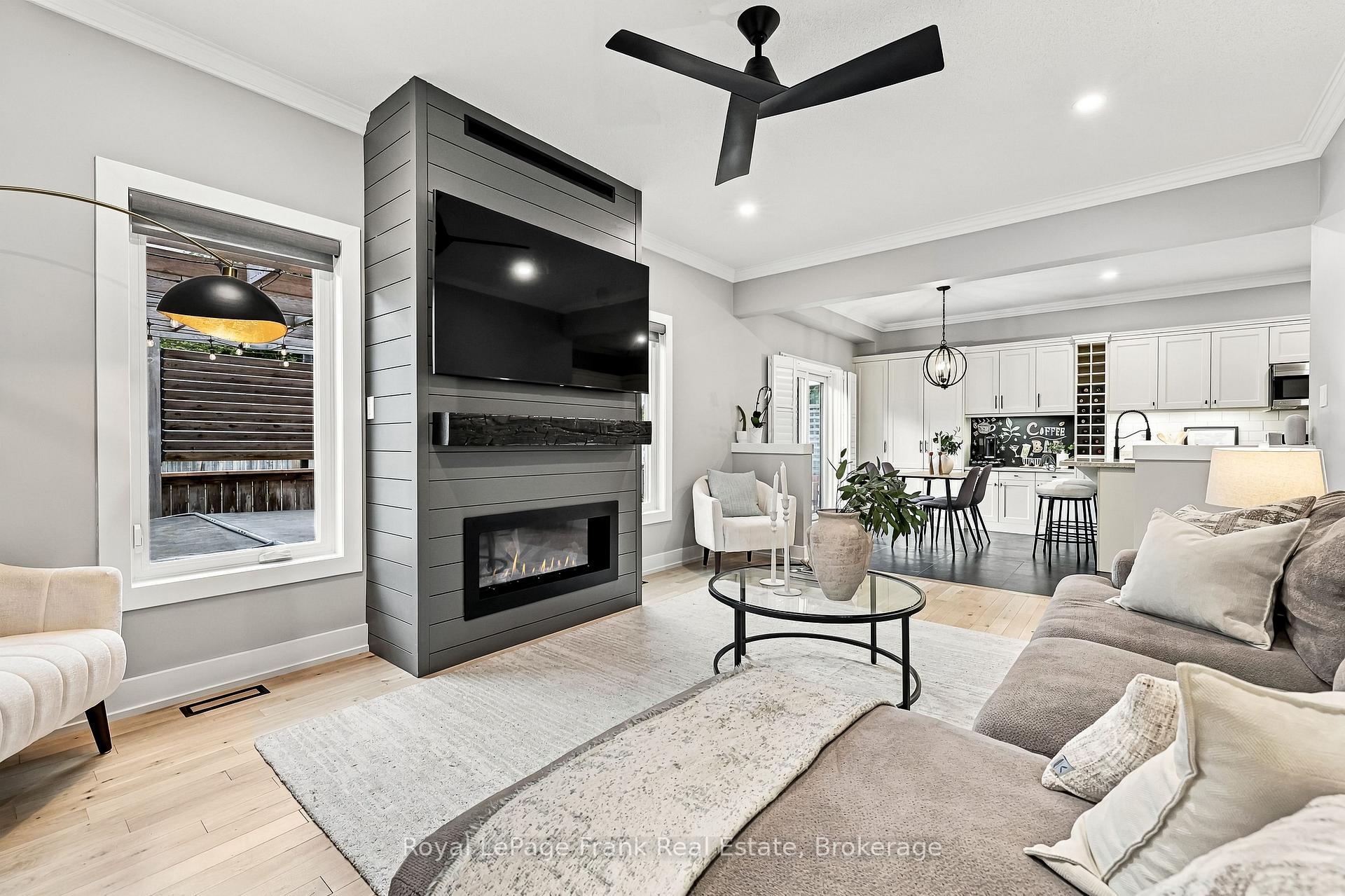 Photo 13 of 6 Foxbury Road, Uxbridge — HOMEH