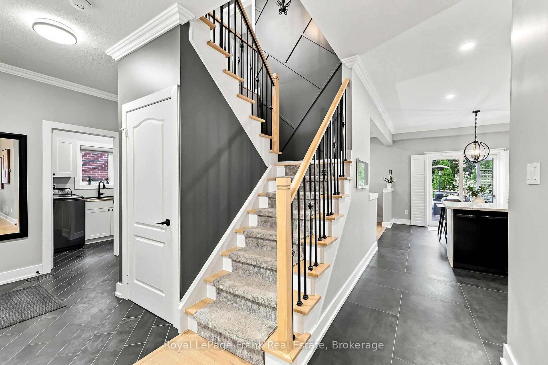 Photo 17 of 6 Foxbury Road, Uxbridge — HOMEH