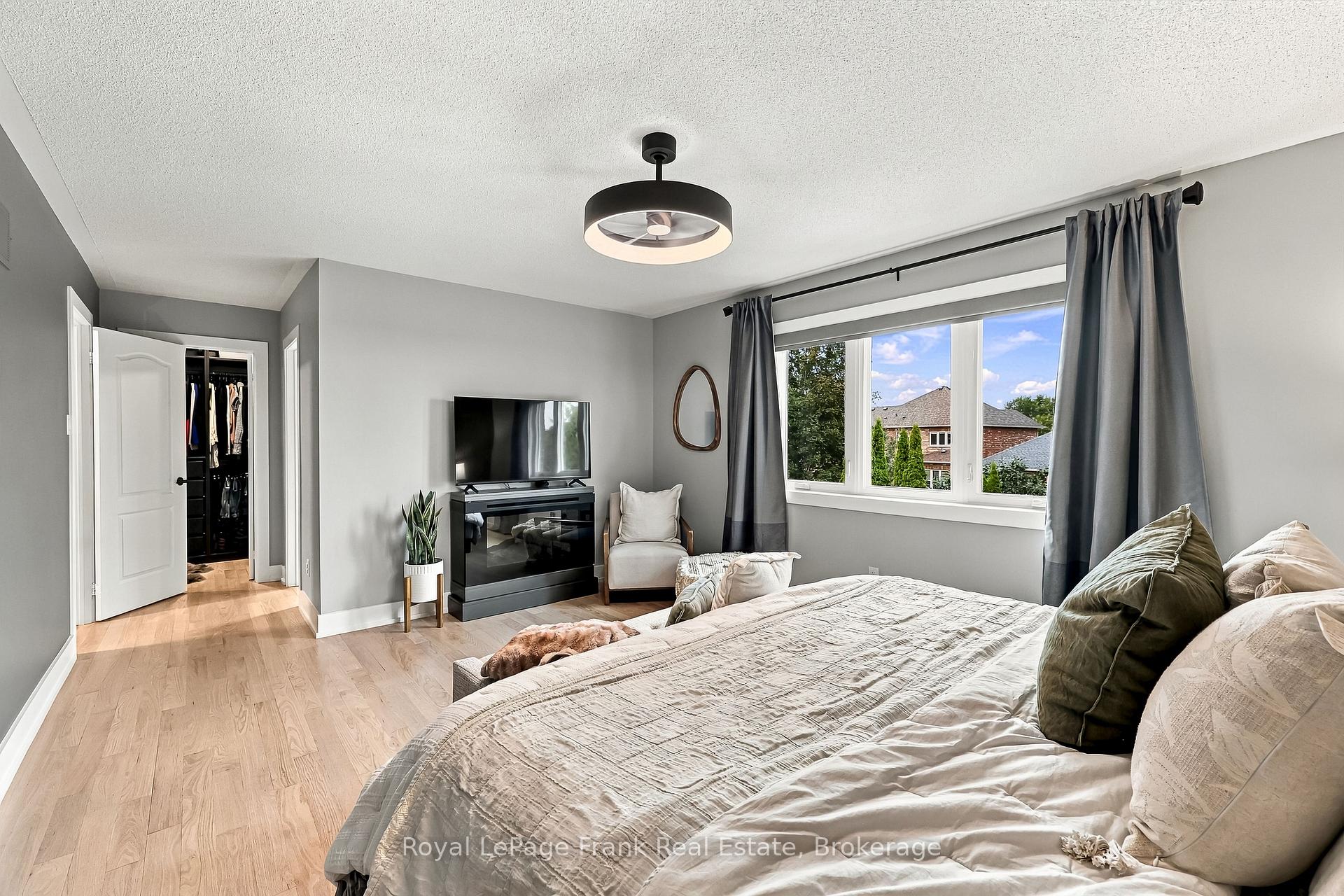 Photo 22 of 6 Foxbury Road, Uxbridge — HOMEH