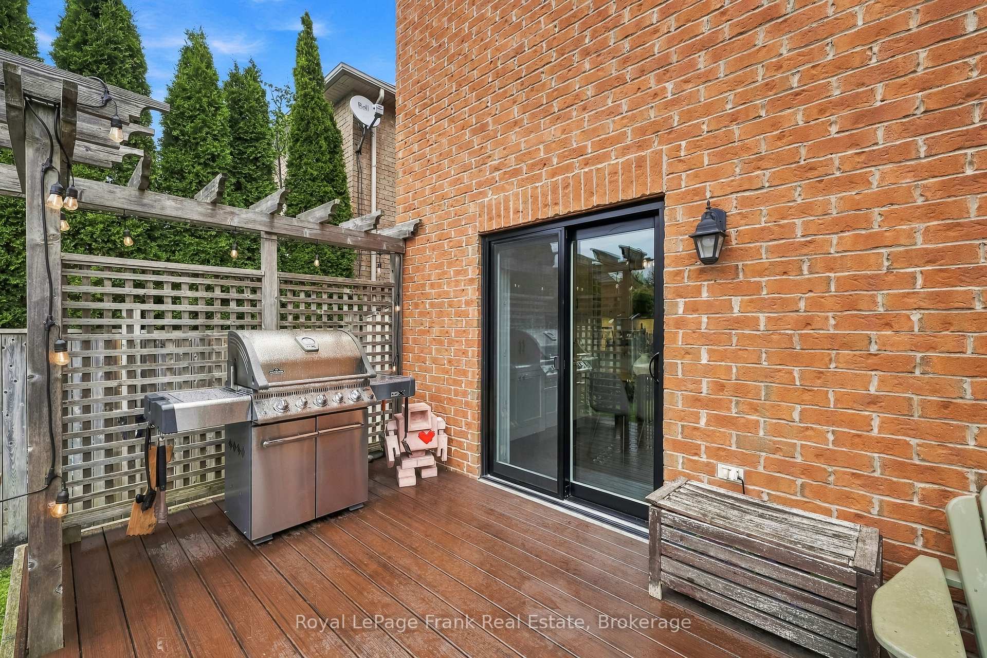 Photo 40 of 6 Foxbury Road, Uxbridge — HOMEH