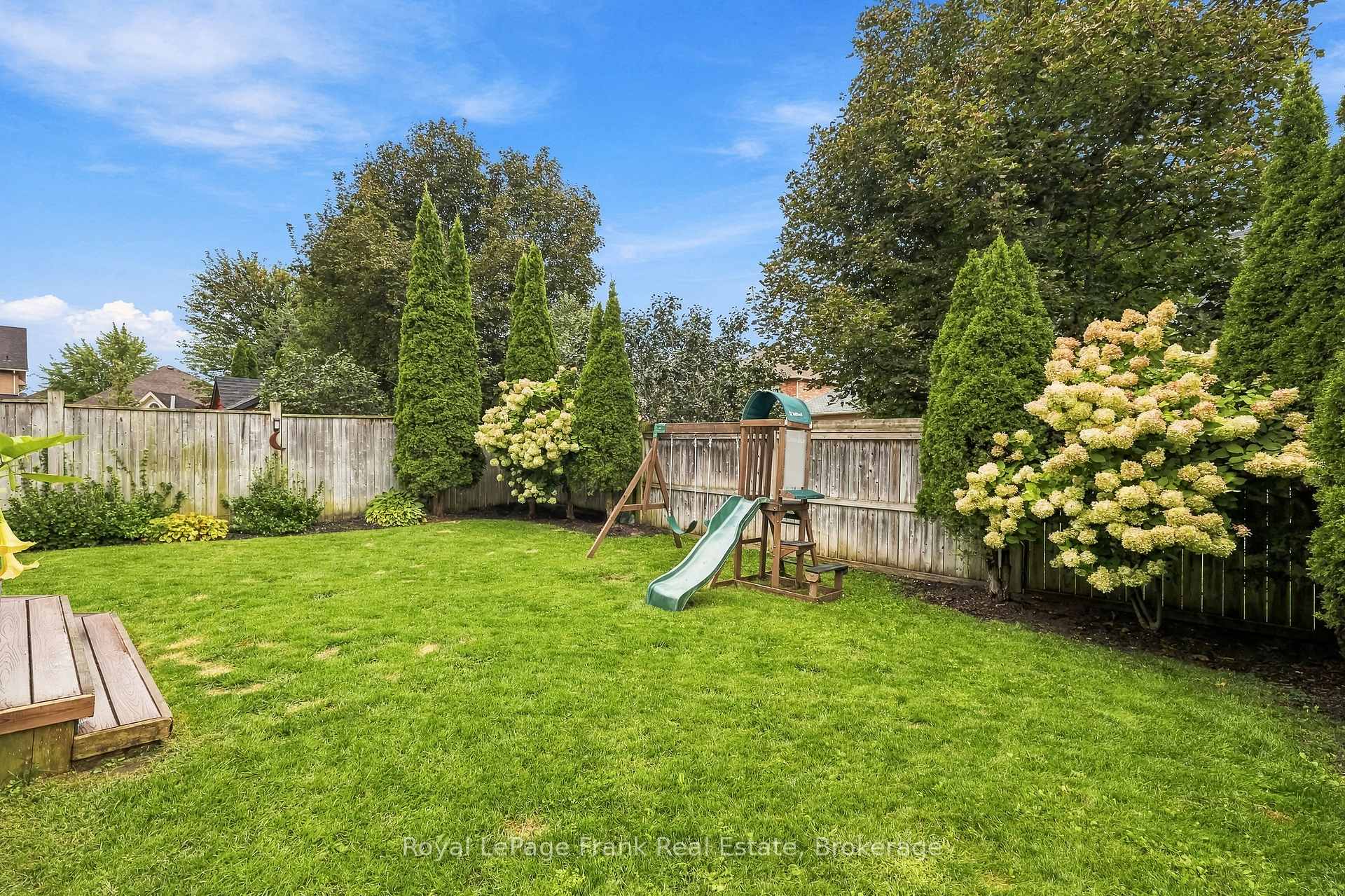 Photo 47 of 6 Foxbury Road, Uxbridge — HOMEH
