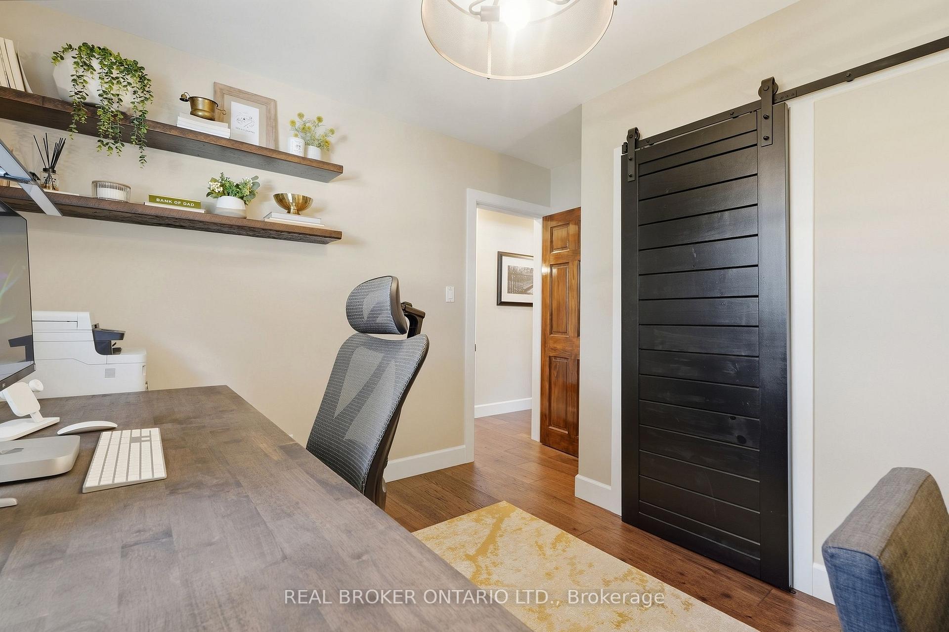 Photo 24 of 15 Linton Place, Kitchener, Stanley Park — HOMEH