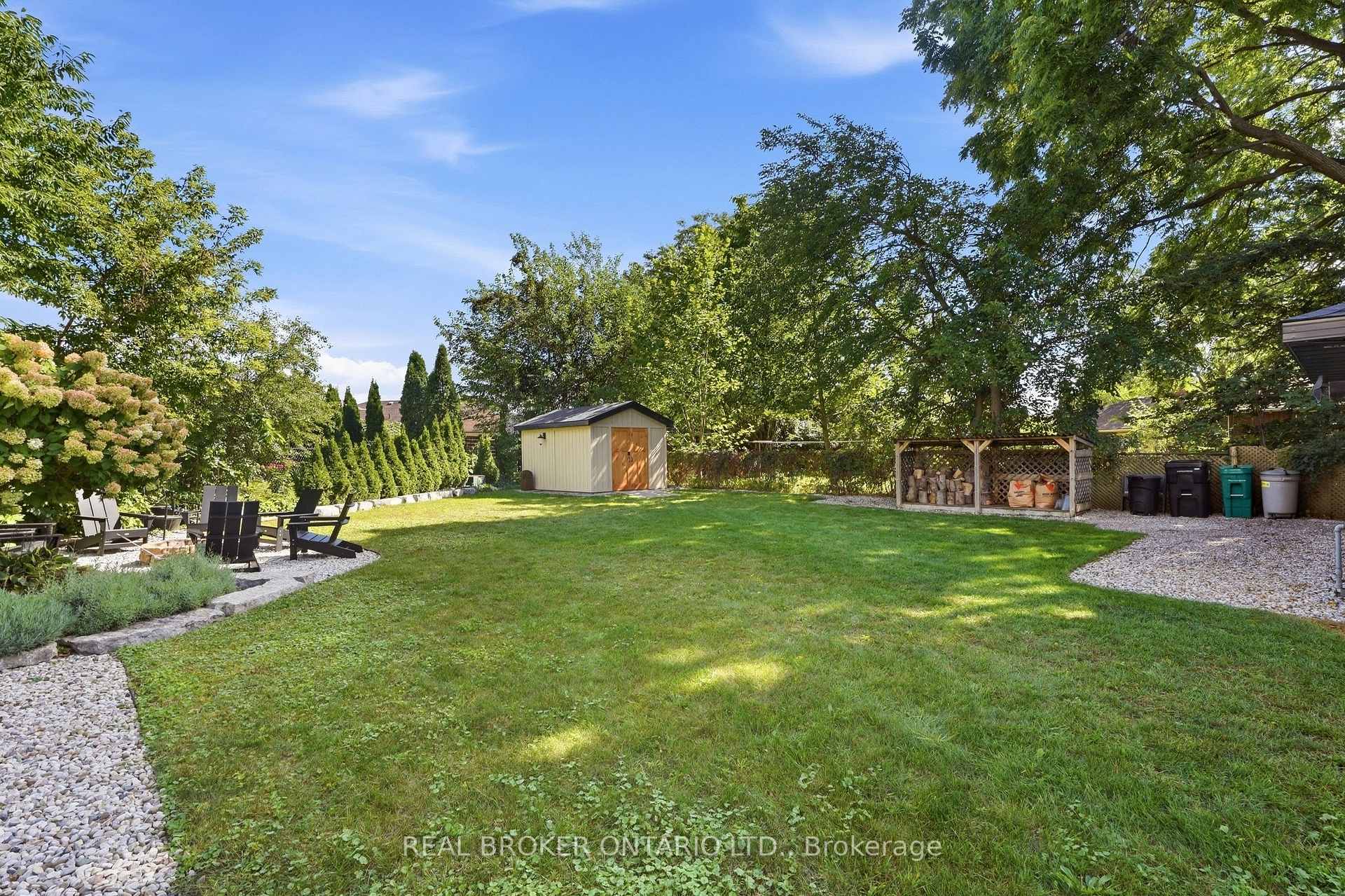 Photo 62 of 15 Linton Place, Kitchener, Stanley Park — HOMEH