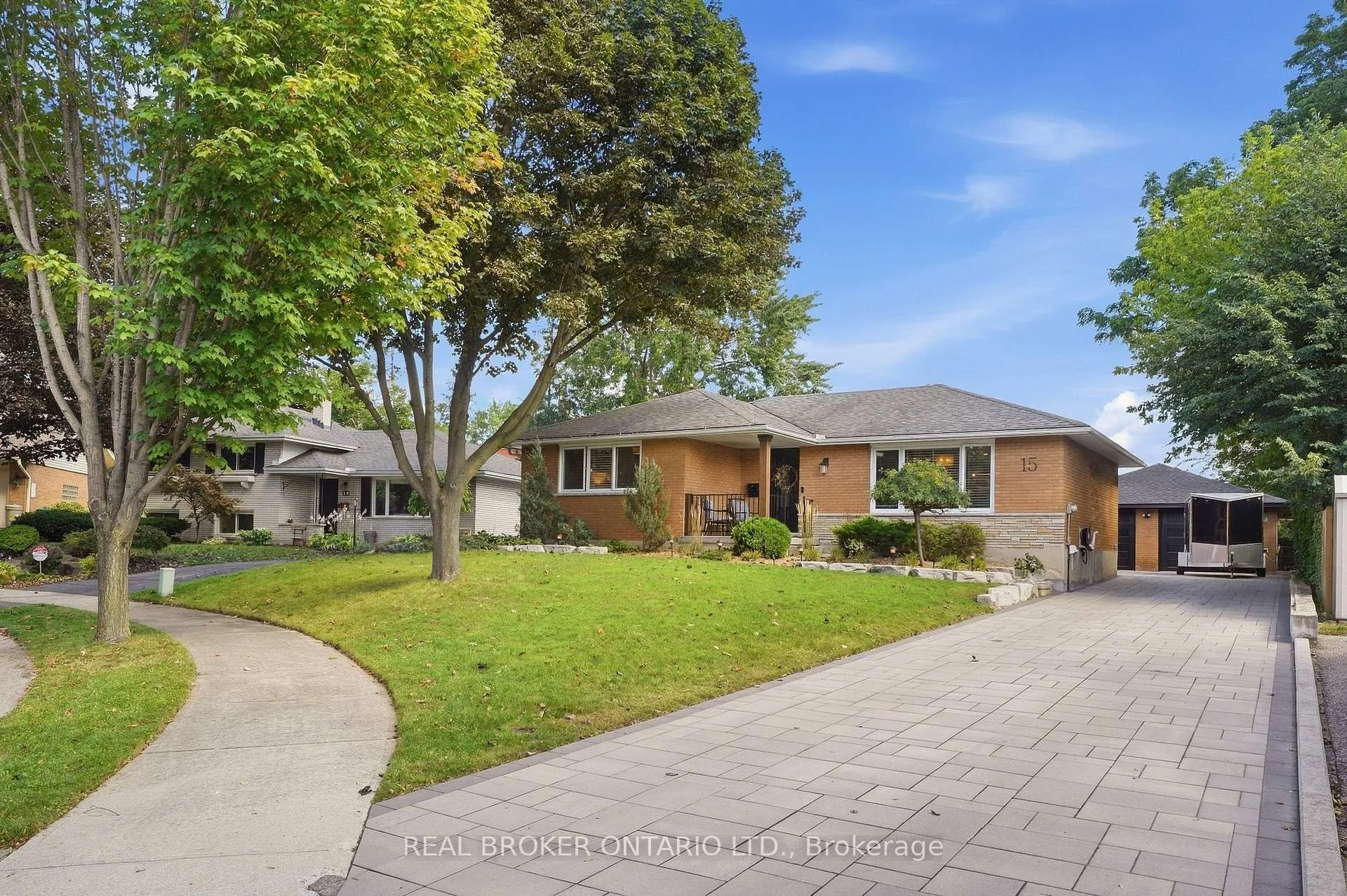 Photo 47 of 15 Linton Place, Kitchener, Stanley Park — HOMEH