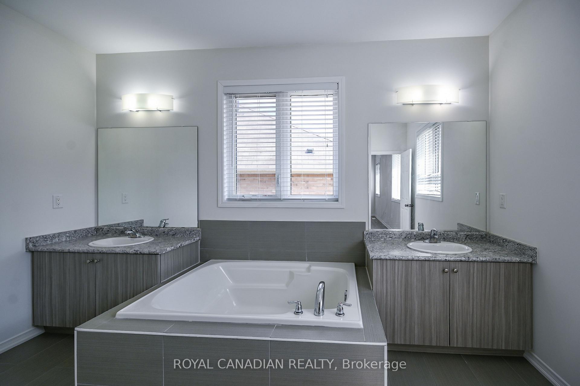 Photo 27 of 59 Longboat Run W, Brantford, Empire South — HOMEH