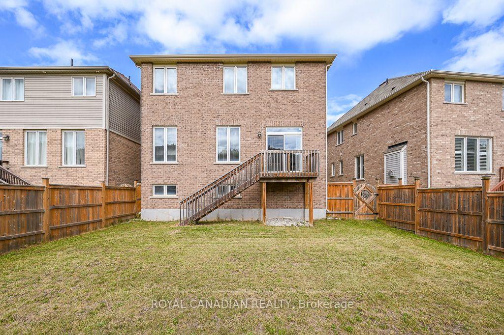 Photo 42 of 59 Longboat Run W, Brantford, Empire South — HOMEH