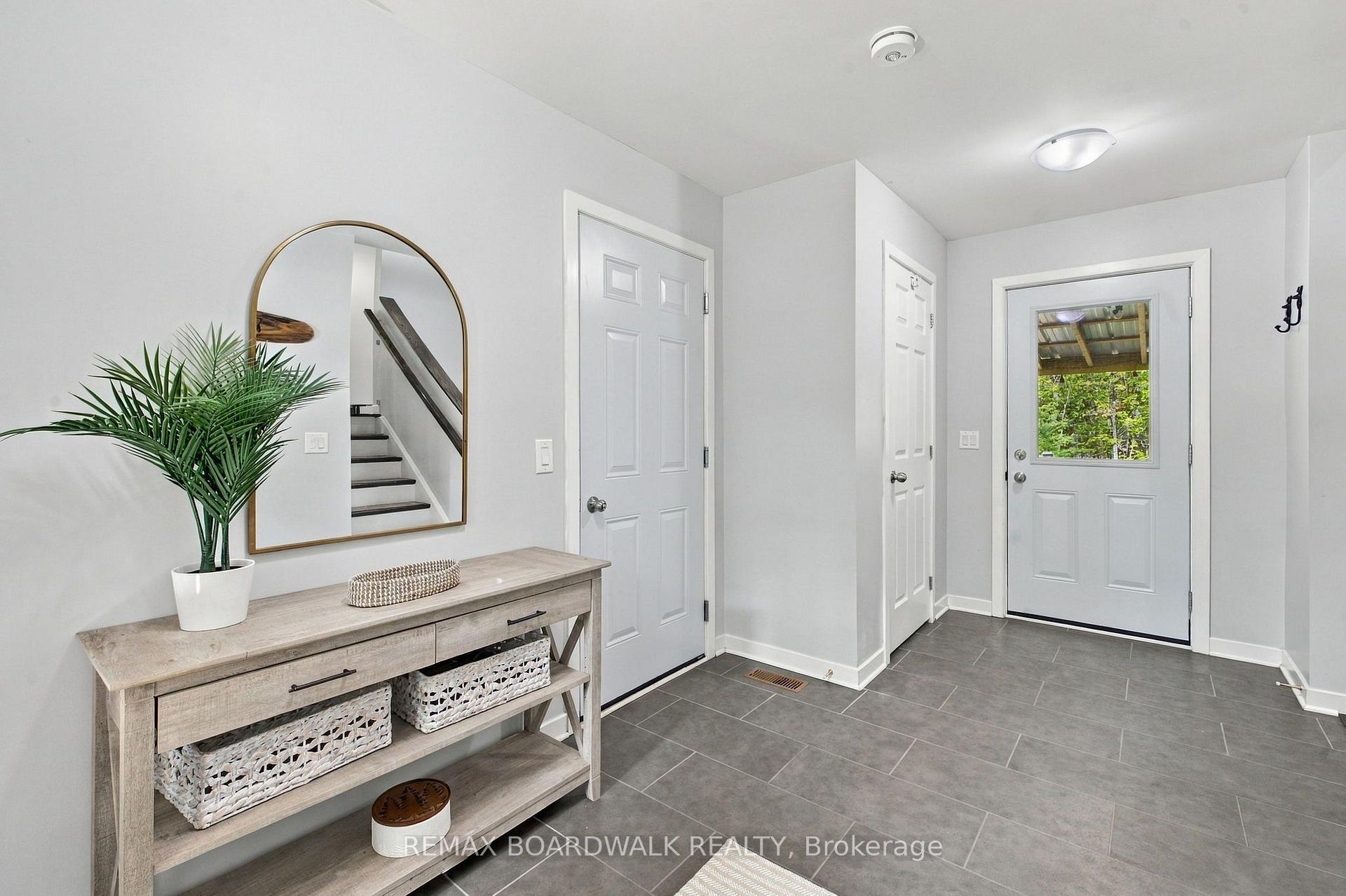 Photo 4 of 176 Maple Street, Lanark Highlands, Lanark Highlands (Dalhousie) Twp — HOMEH