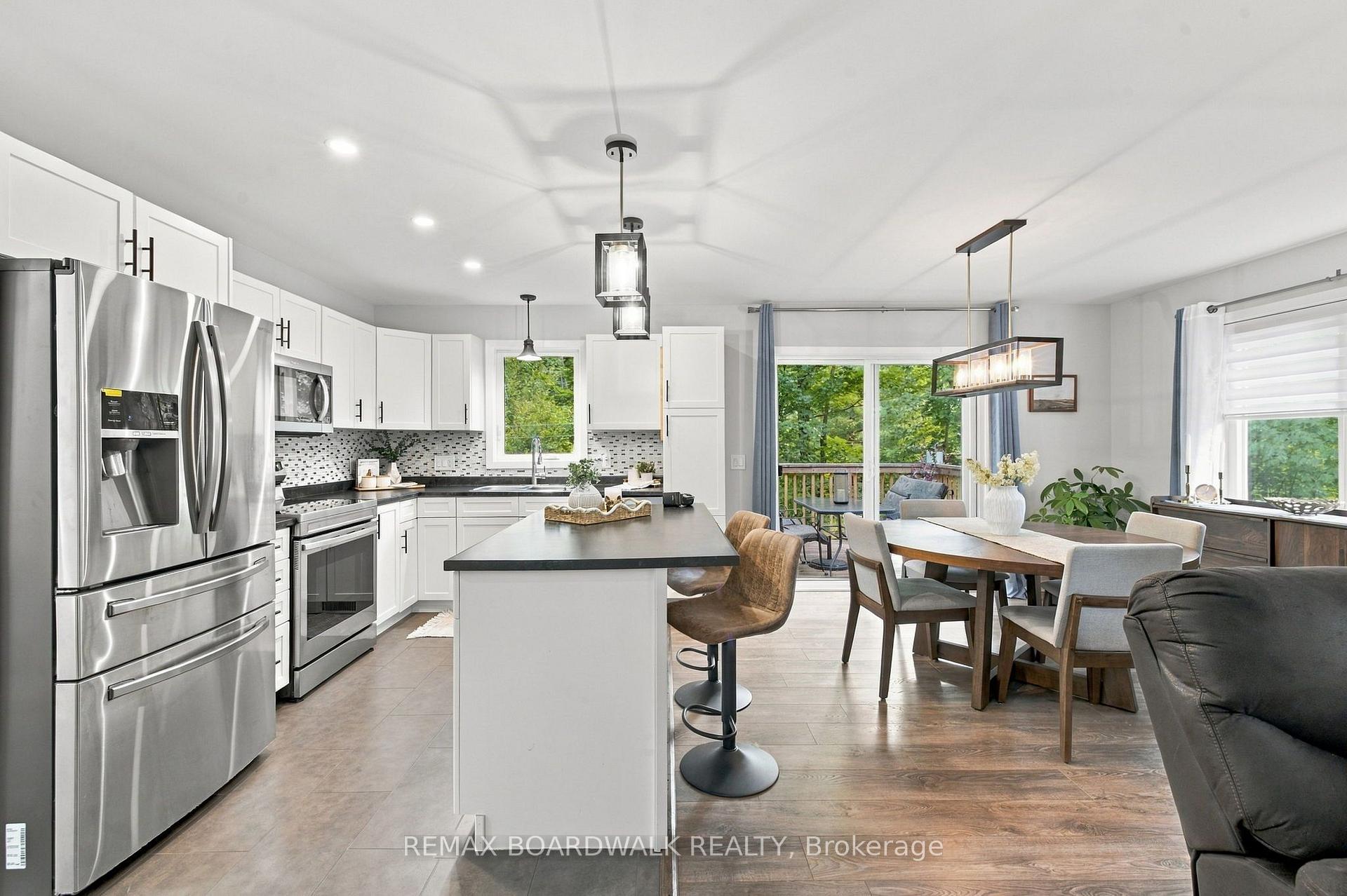 Photo 9 of 176 Maple Street, Lanark Highlands, Lanark Highlands (Dalhousie) Twp — HOMEH