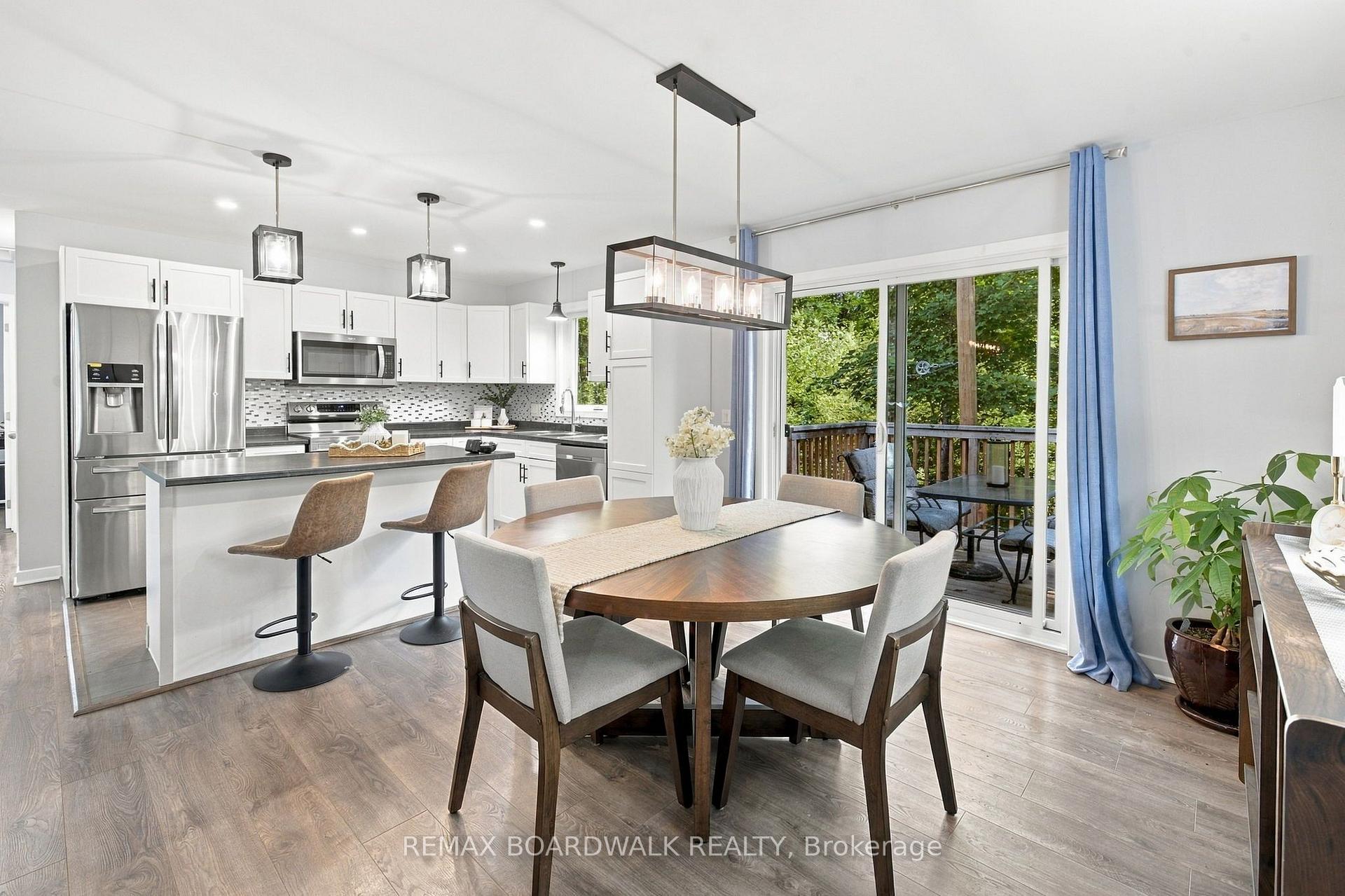 Photo 12 of 176 Maple Street, Lanark Highlands, Lanark Highlands (Dalhousie) Twp — HOMEH
