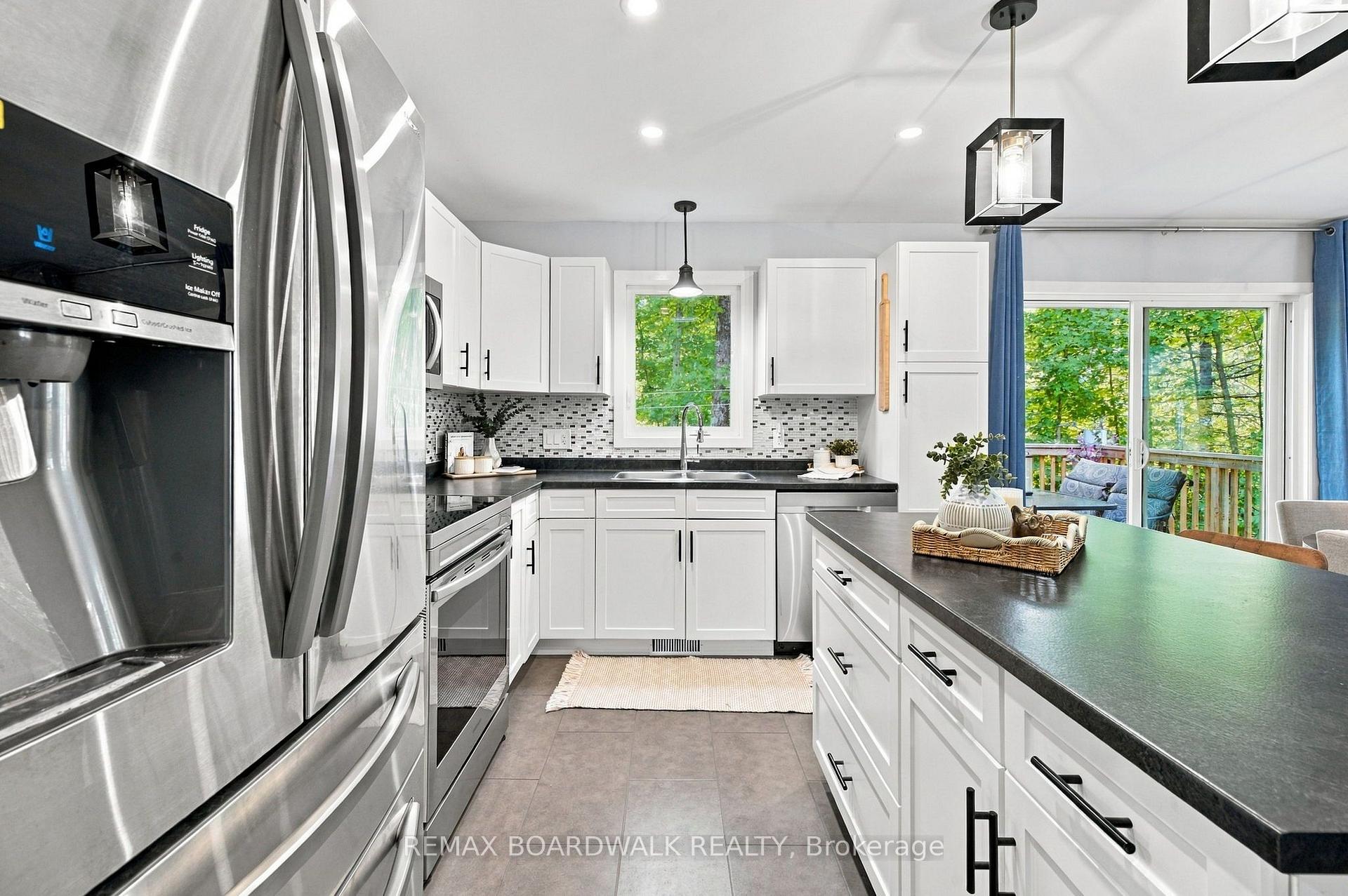 Photo 15 of 176 Maple Street, Lanark Highlands, Lanark Highlands (Dalhousie) Twp — HOMEH