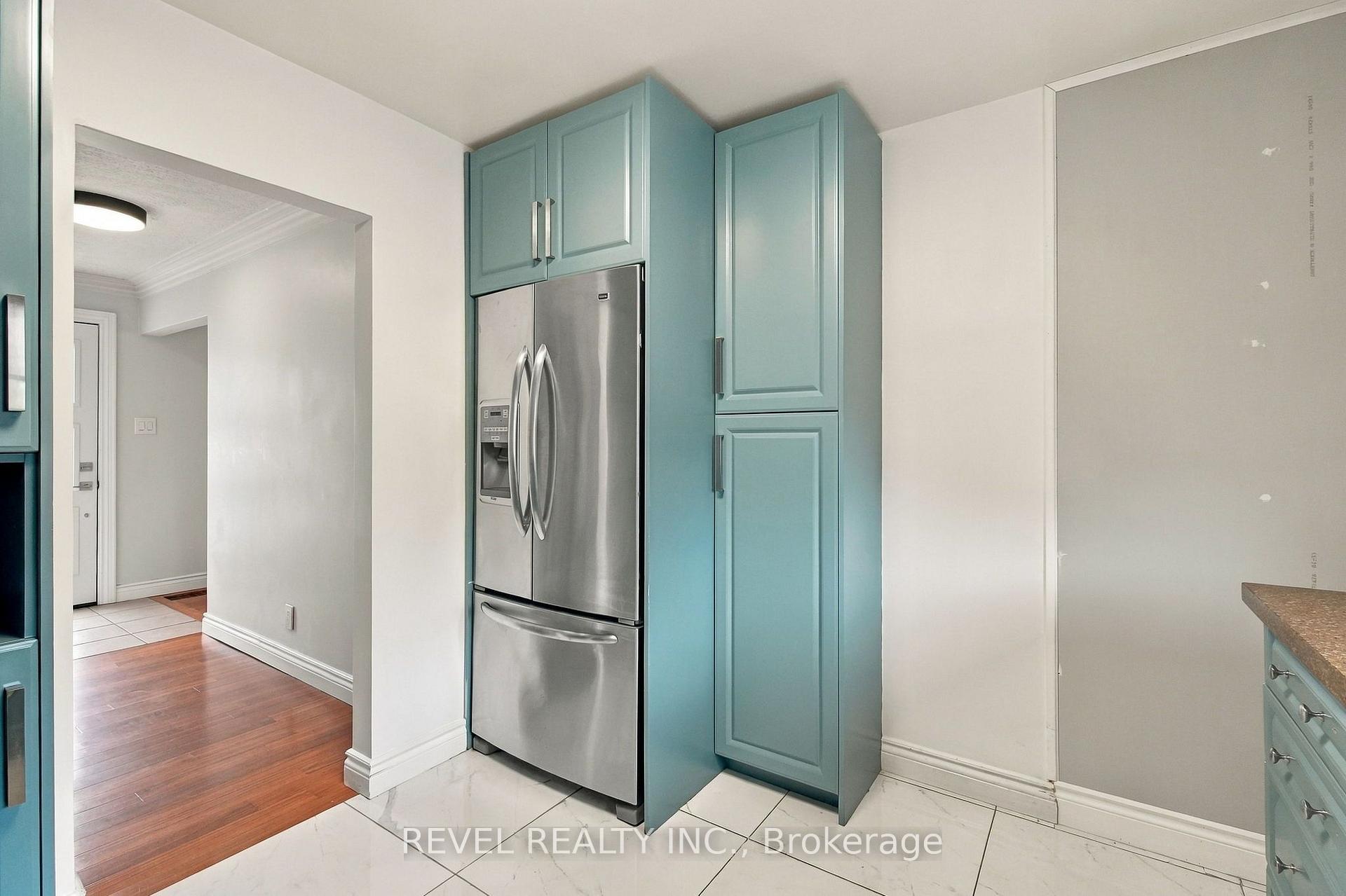 Photo 12 of Unit Main, 990 Harmony Road N, Oshawa, Pinecrest — HOMEH