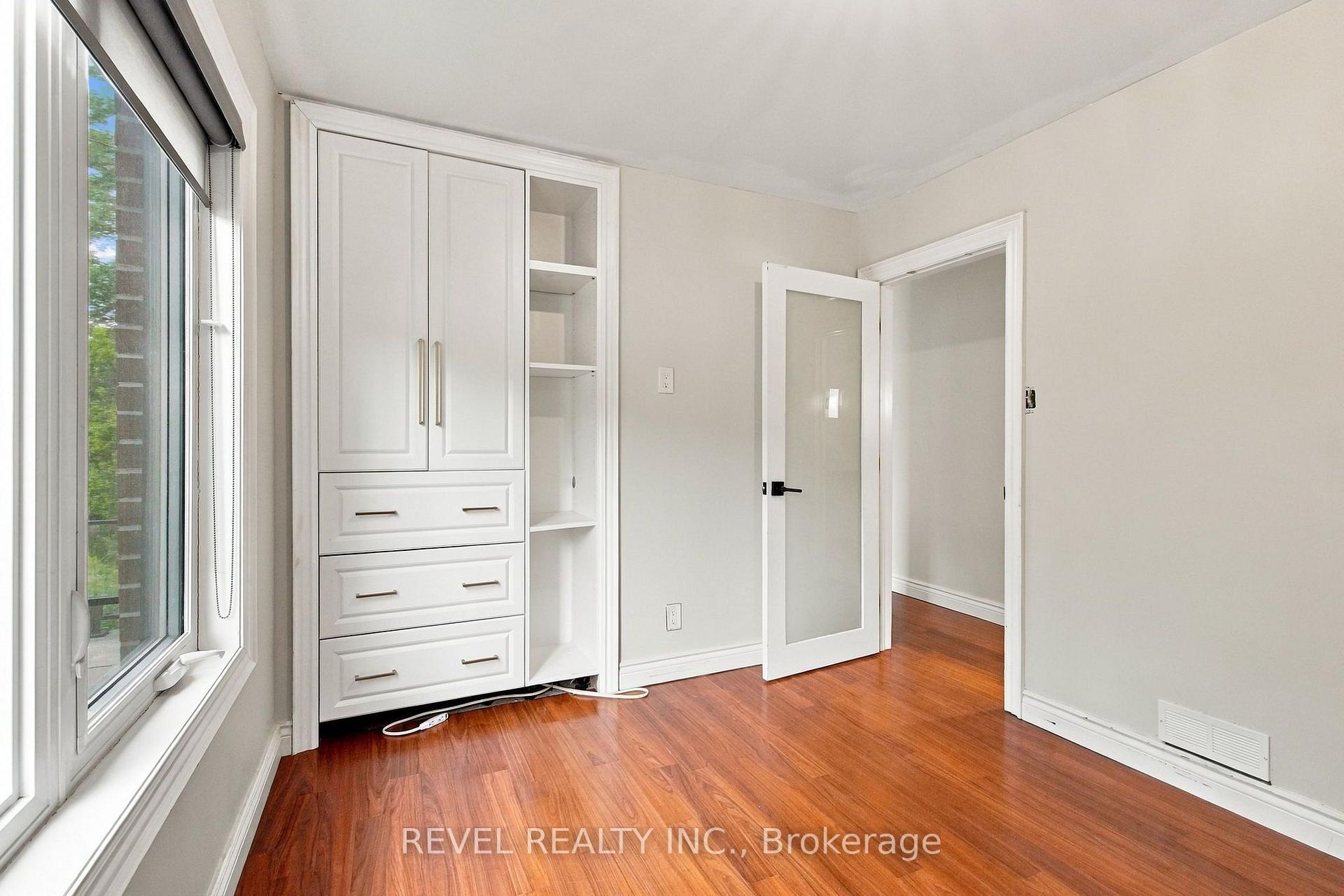 Photo 14 of Unit Main, 990 Harmony Road N, Oshawa, Pinecrest — HOMEH