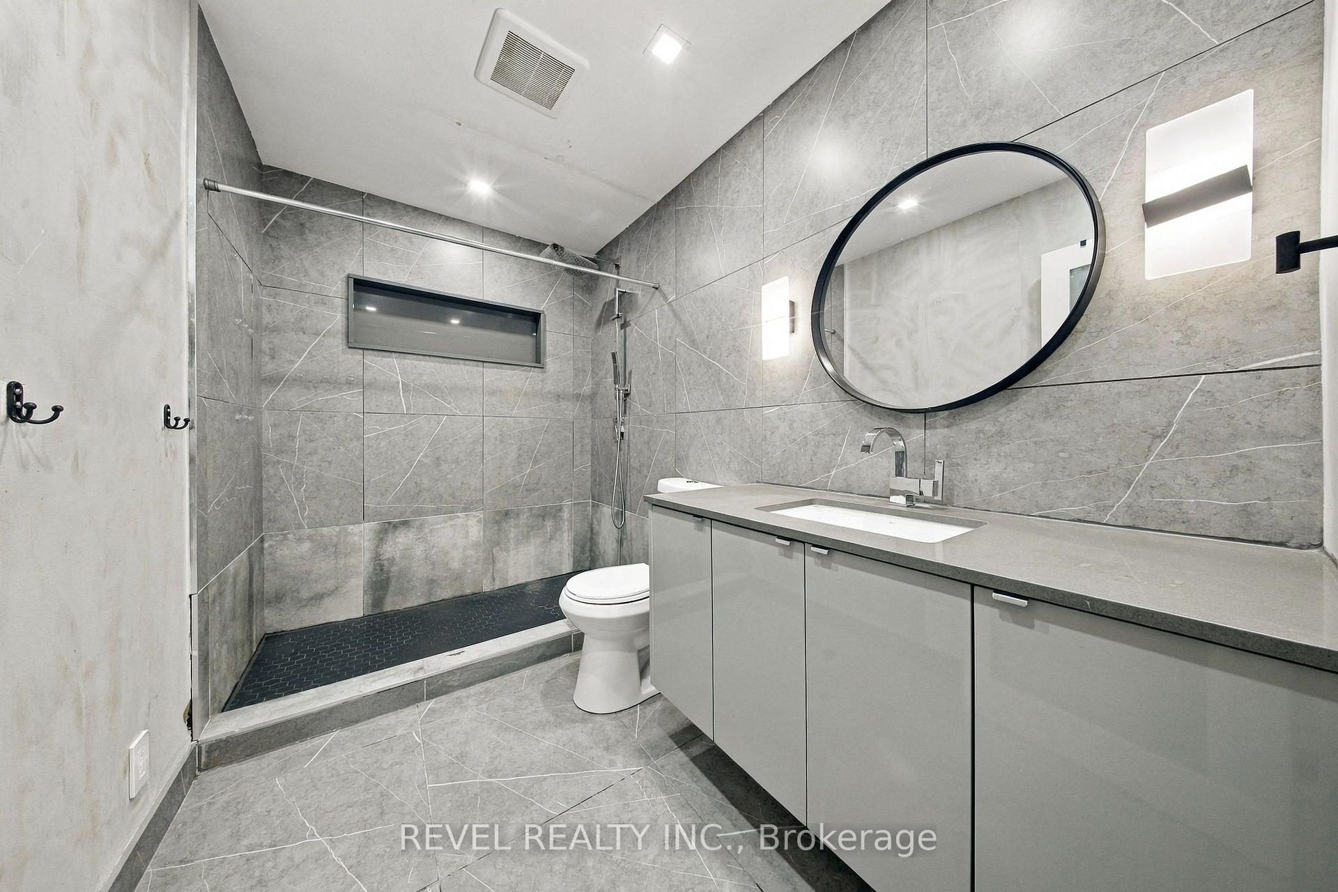 Photo 19 of Unit Main, 990 Harmony Road N, Oshawa, Pinecrest — HOMEH
