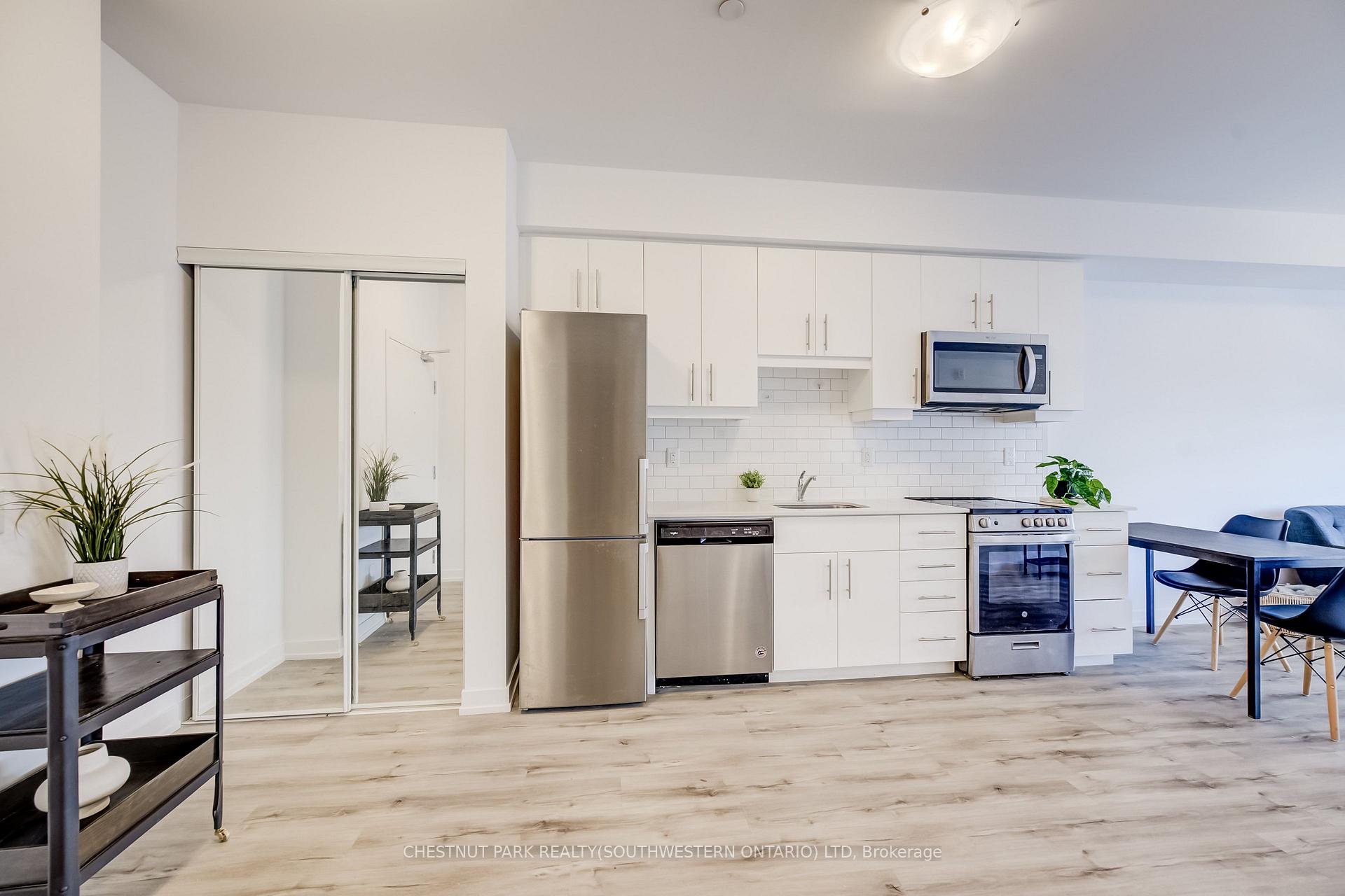 Photo 7 of Unit 510, 247 Northfield Drive E, Waterloo, Colonial Acres — HOMEH
