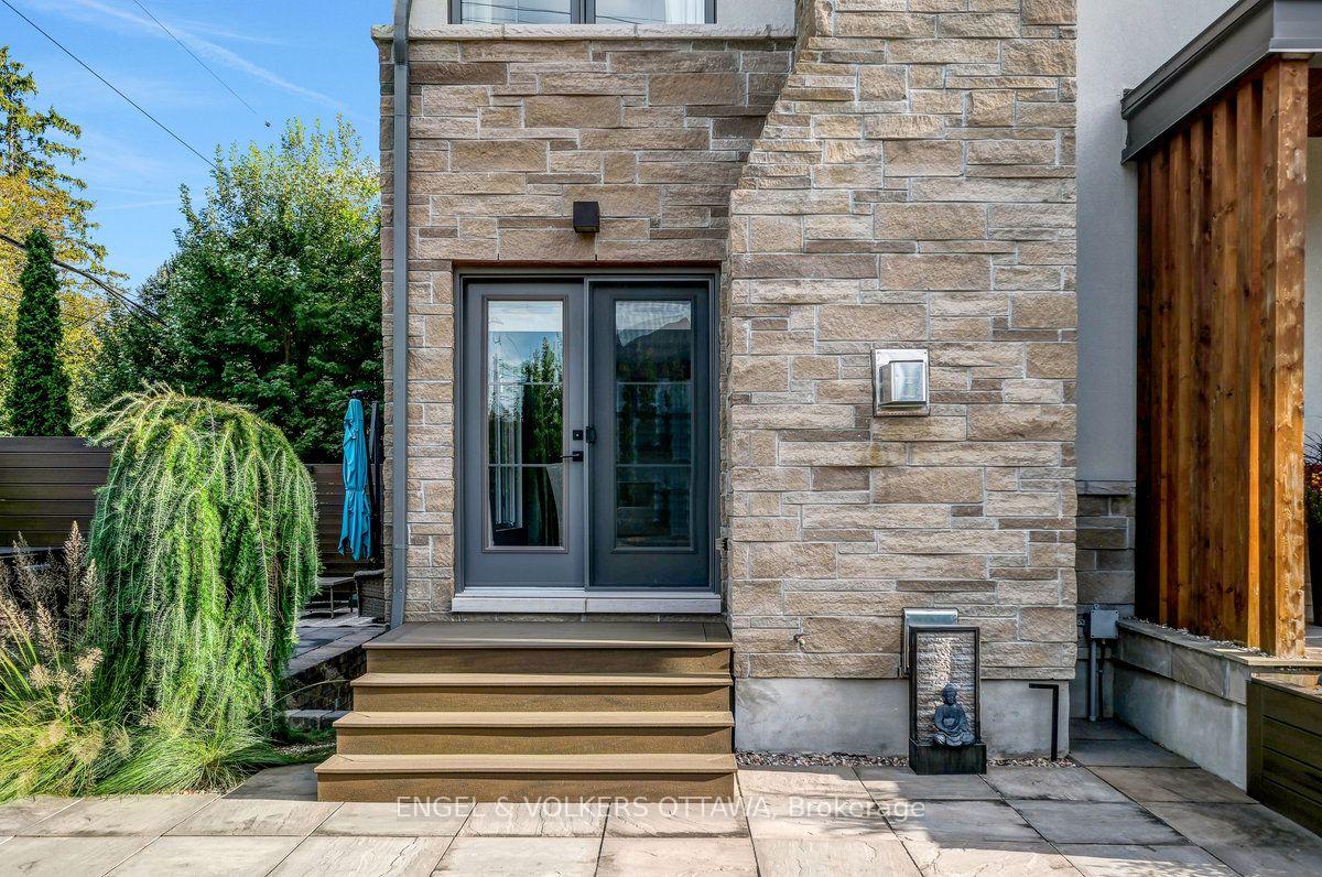 Photo 35 of 430 Princeton Avenue, Ottawa, McKellar/Highland — HOMEH