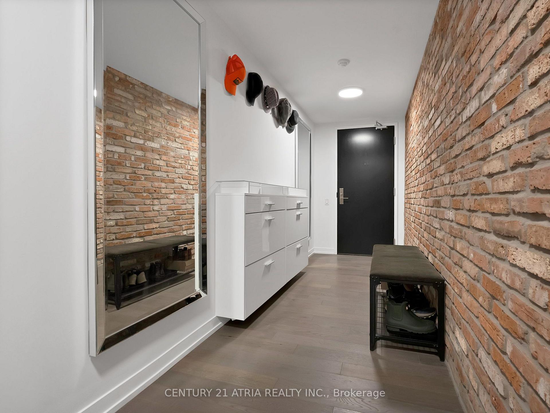 Photo 2 of Unit 318, 95 Bathurst Street, Toronto, Waterfront Communities — HOMEH