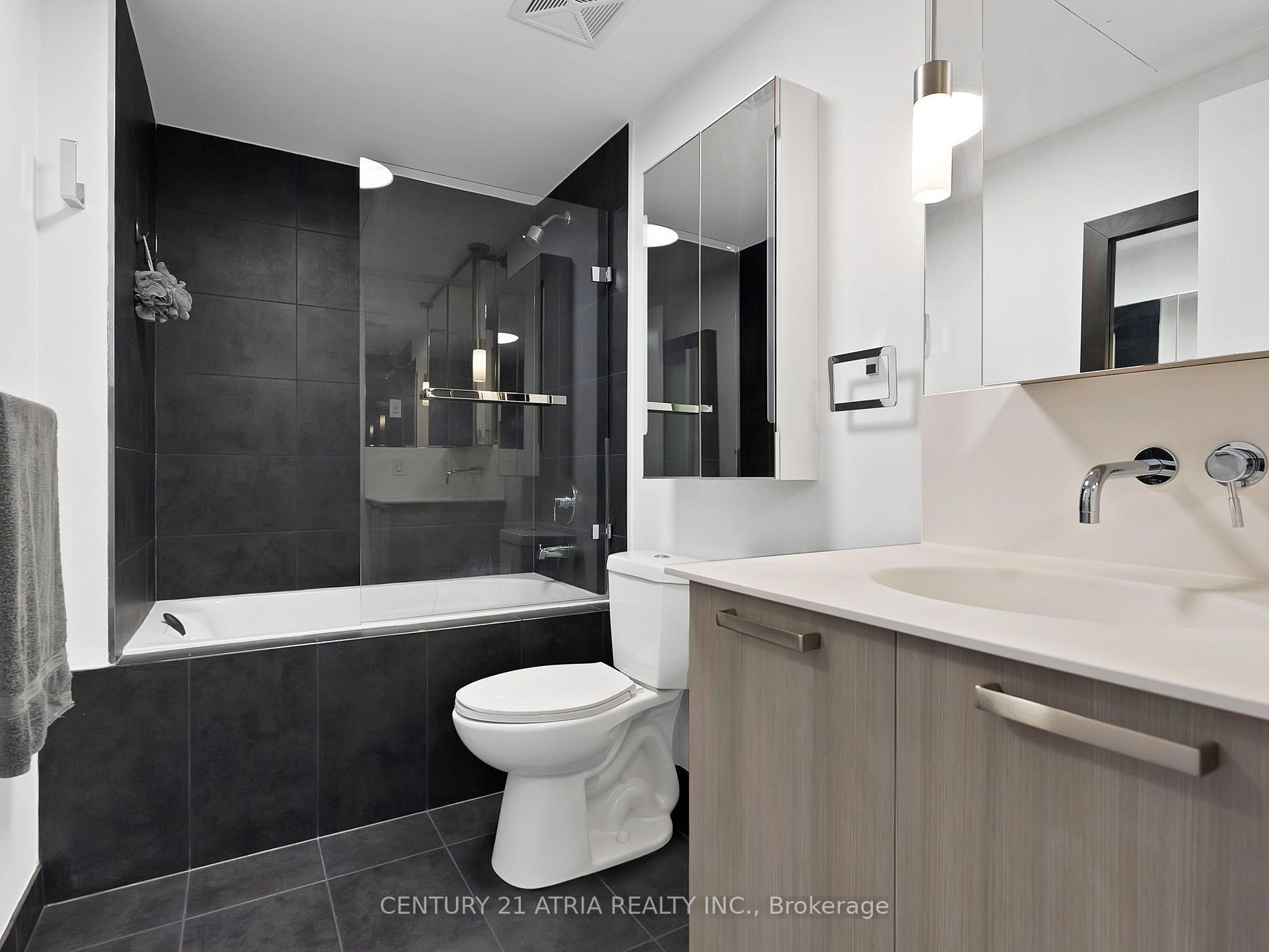 Photo 5 of Unit 318, 95 Bathurst Street, Toronto, Waterfront Communities — HOMEH