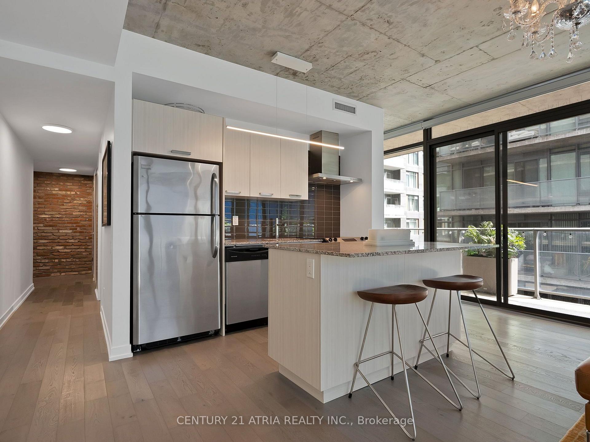 Photo 7 of Unit 318, 95 Bathurst Street, Toronto, Waterfront Communities — HOMEH