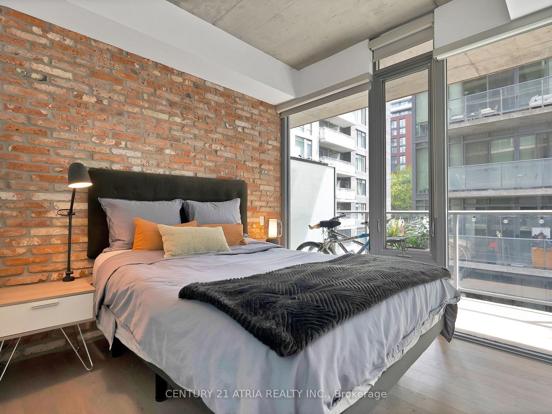 Photo 13 of Unit 318, 95 Bathurst Street, Toronto, Waterfront Communities — HOMEH