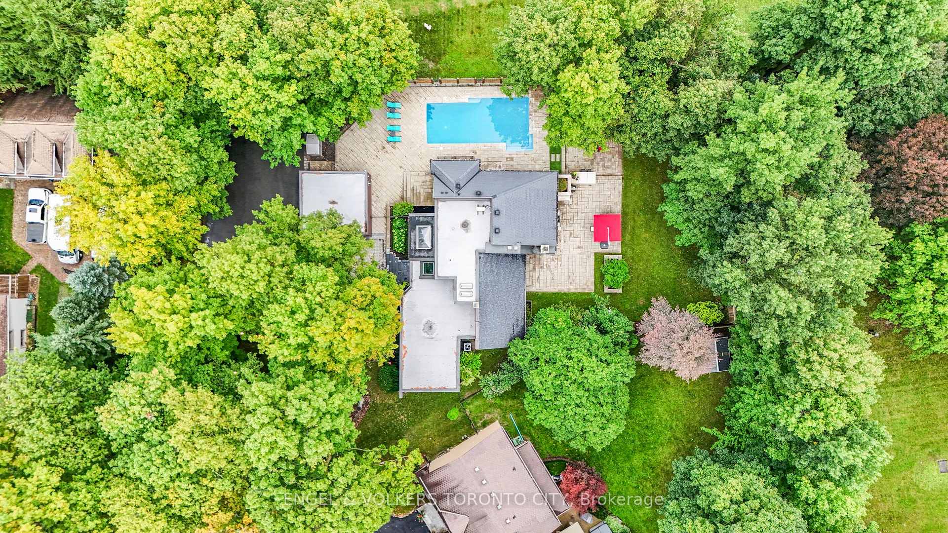 Photo 9 of 11 Cedarwood Crescent, King, Nobleton — HOMEH