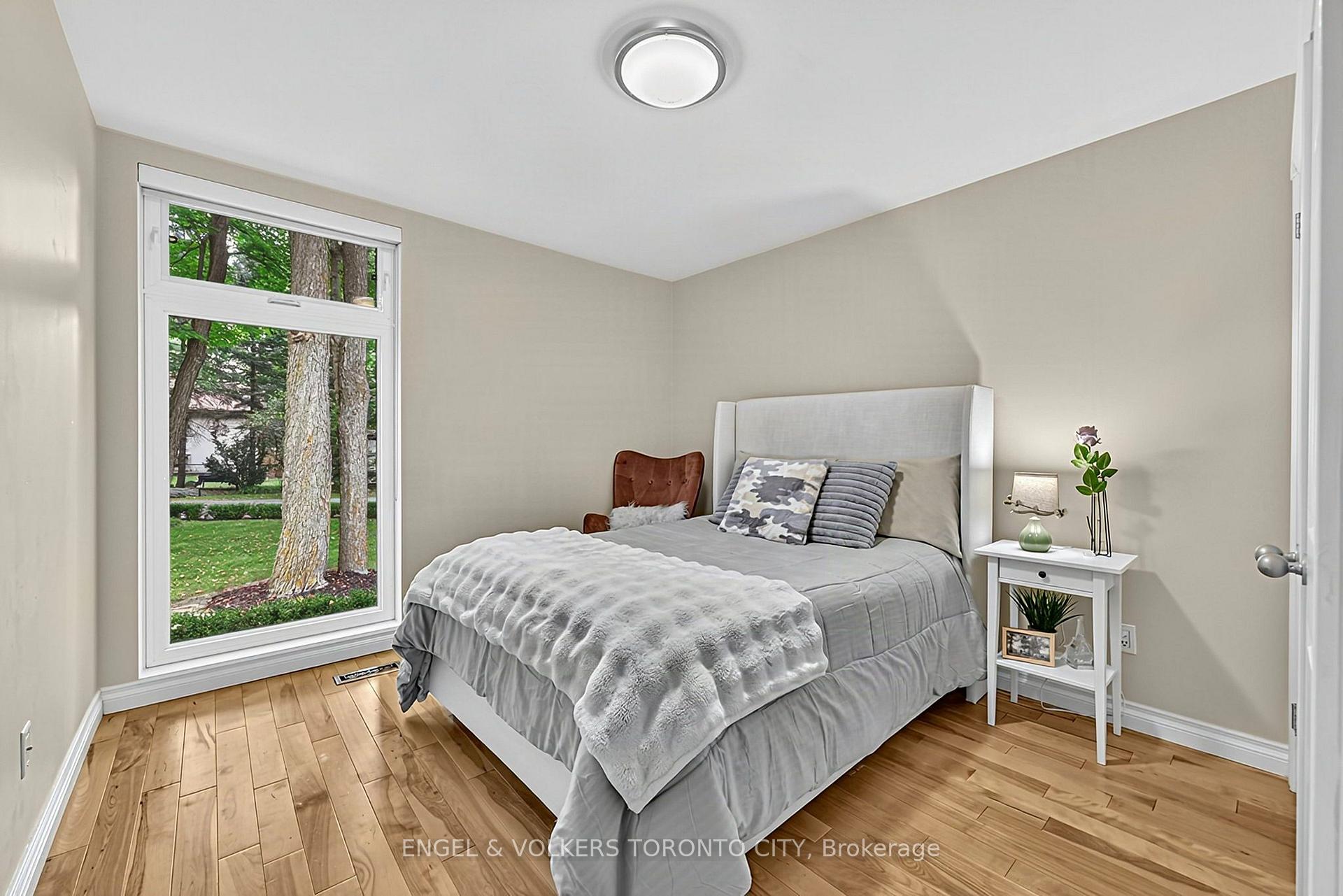 Photo 27 of 11 Cedarwood Crescent, King, Nobleton — HOMEH