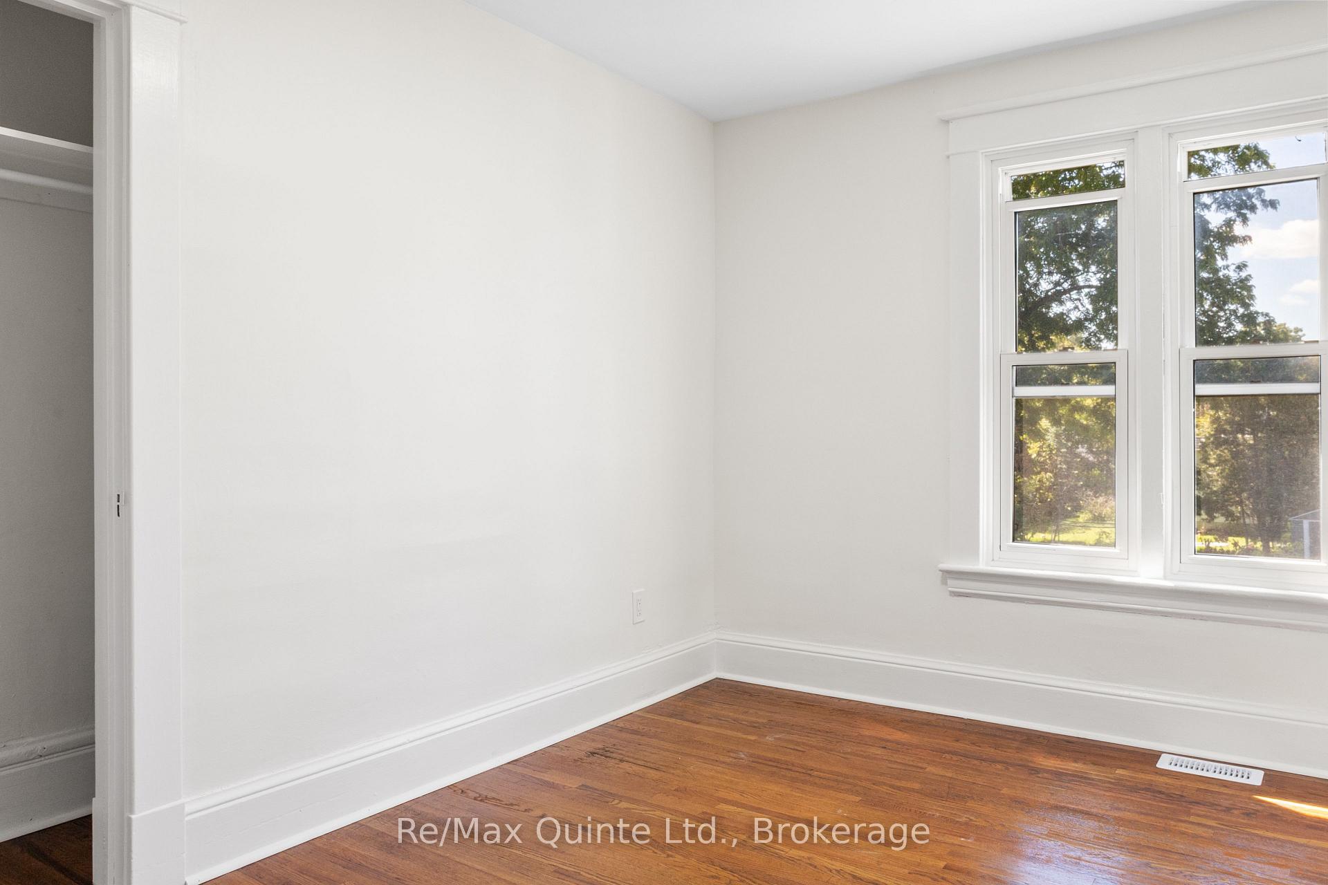 Photo 38 of 298 Bleecker Avenue, Belleville, Belleville Ward — HOMEH