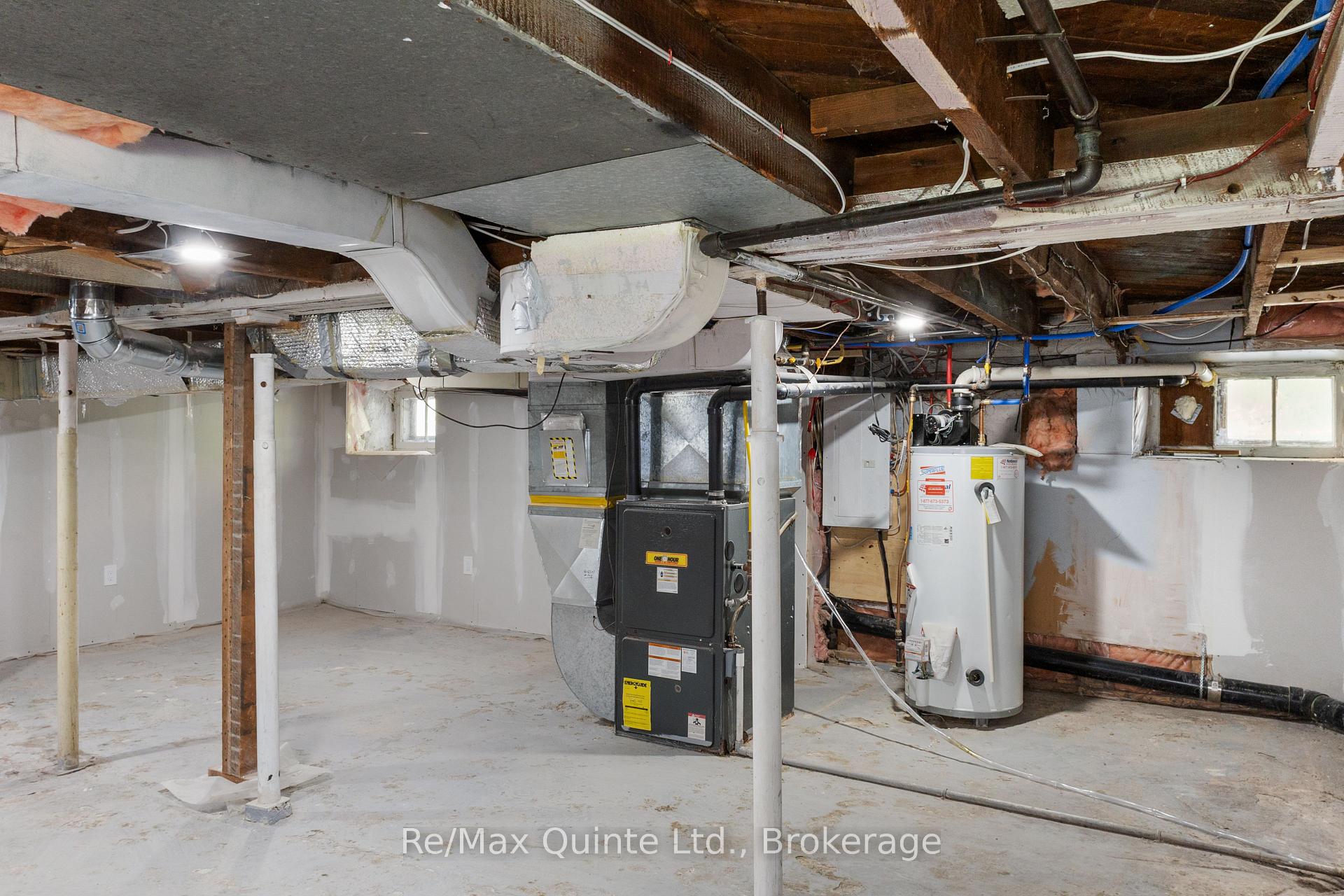 Photo 40 of 298 Bleecker Avenue, Belleville, Belleville Ward — HOMEH
