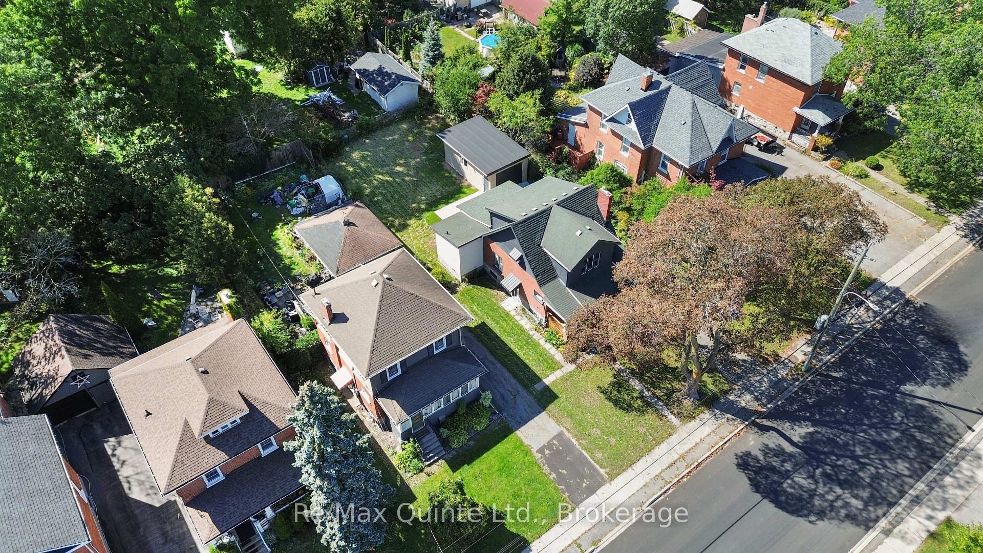 Photo 44 of 298 Bleecker Avenue, Belleville, Belleville Ward — HOMEH
