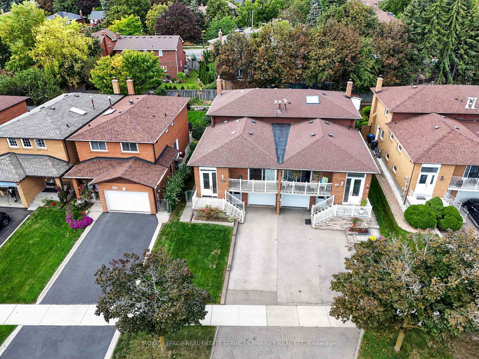 Photo 27 of 1633 Warren Drive, Mississauga, Rathwood — HOMEH