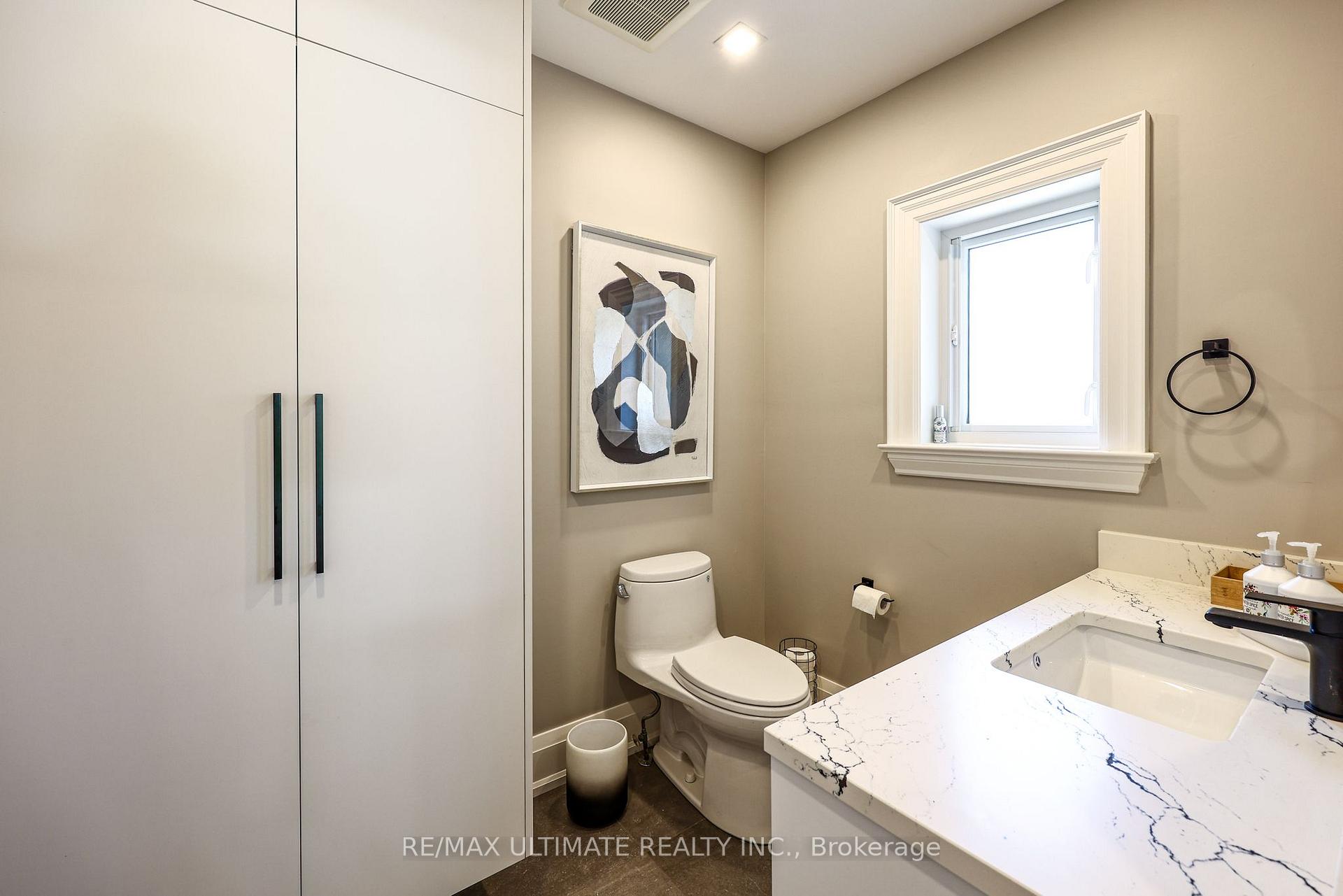 Photo 30 of 10 Field Avenue, Toronto, Leaside — HOMEH