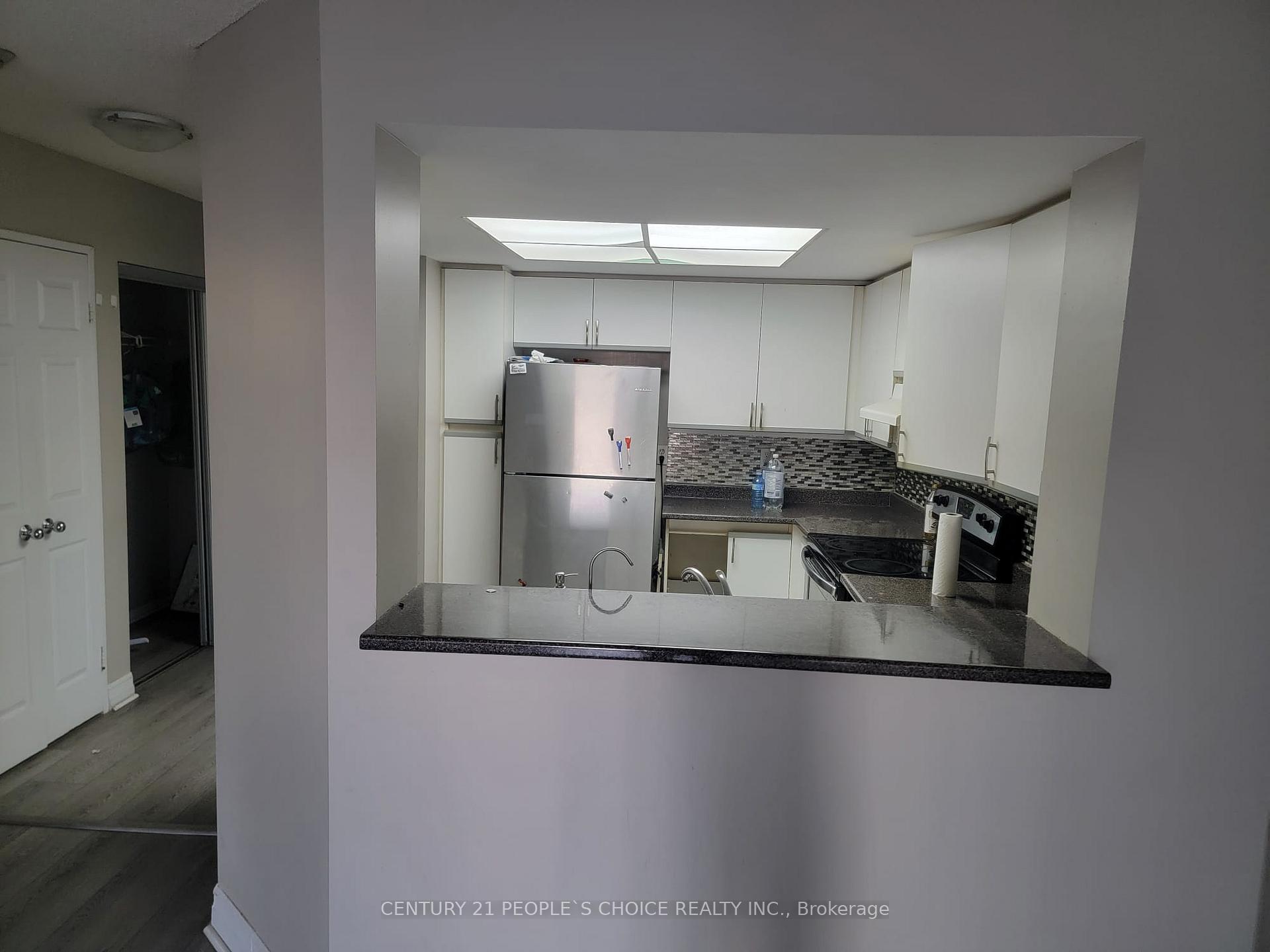 Photo 5 of Unit 1601, 335 Webb Drive, Mississauga, City Centre — HOMEH