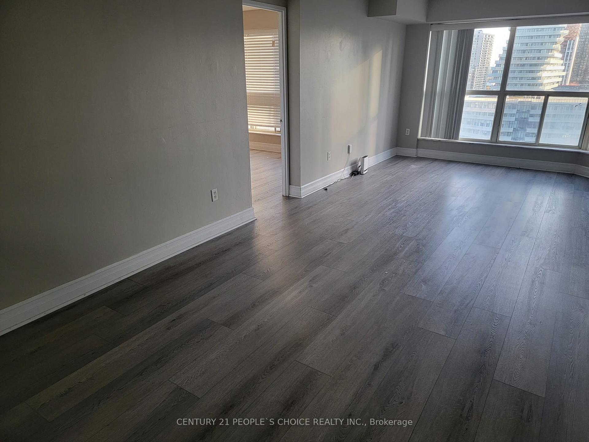 Photo 7 of Unit 1601, 335 Webb Drive, Mississauga, City Centre — HOMEH