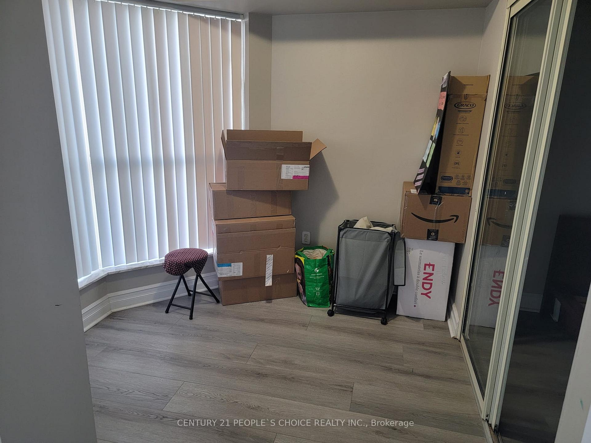 Photo 10 of Unit 1601, 335 Webb Drive, Mississauga, City Centre — HOMEH