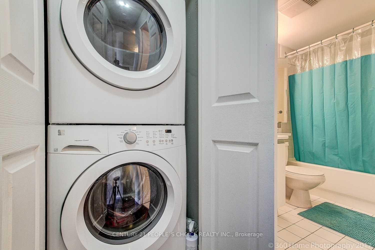 Photo 13 of Unit 1601, 335 Webb Drive, Mississauga, City Centre — HOMEH