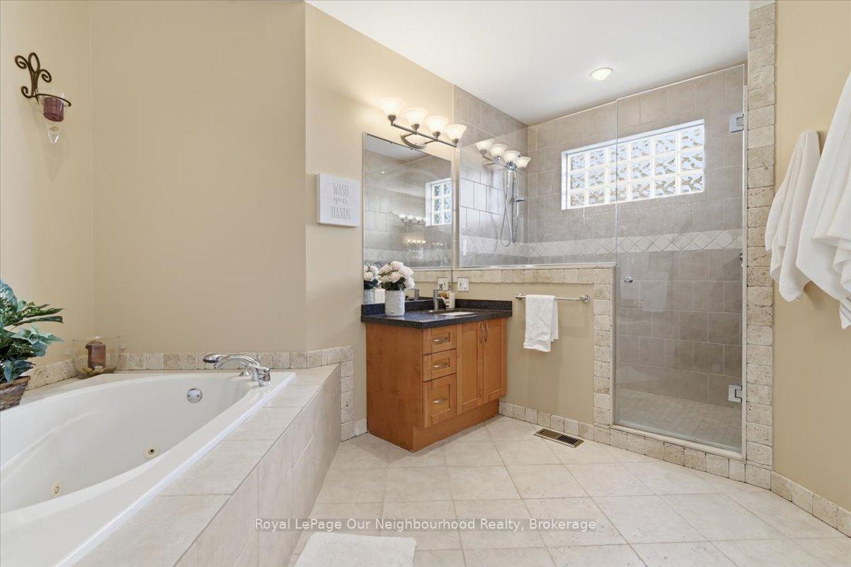 Photo 16 of 1879 Appleview Road, Pickering, Dunbarton — HOMEH