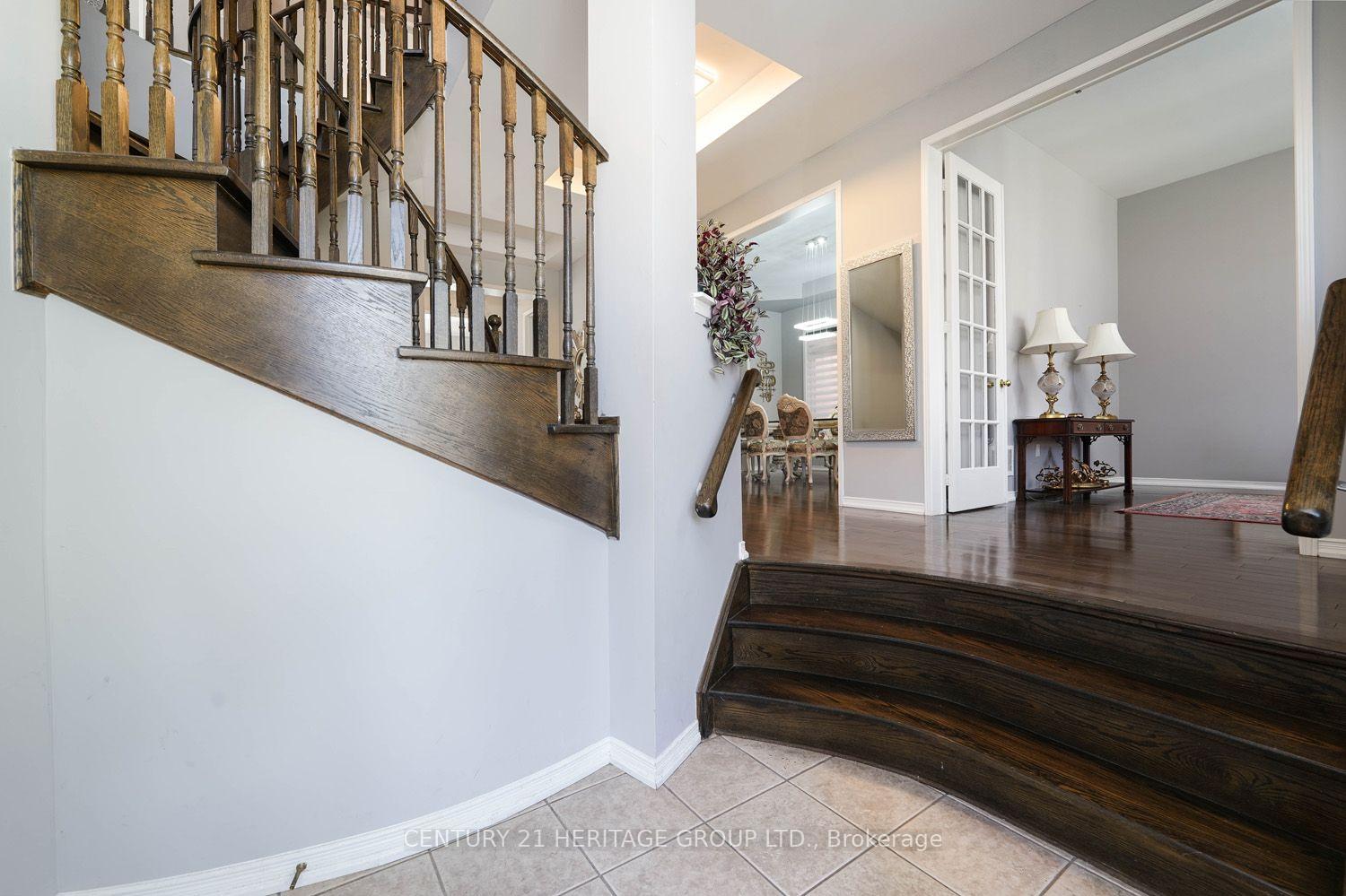 Photo 12 of 9 Alpaca Drive, Richmond Hill, Jefferson — HOMEH