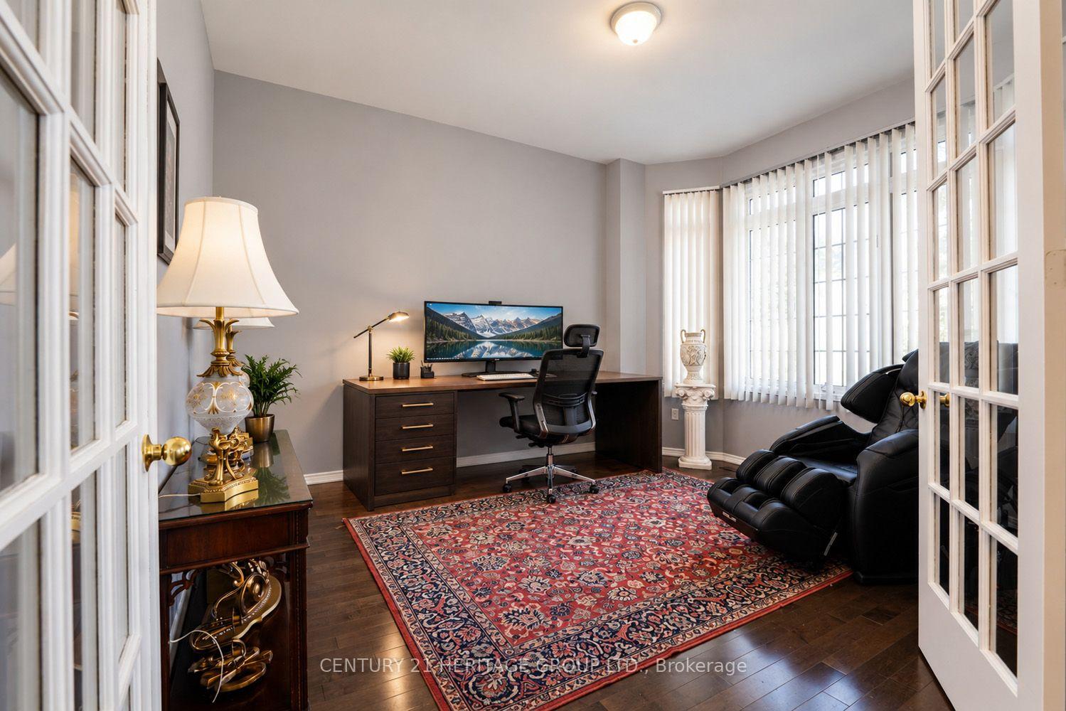 Photo 14 of 9 Alpaca Drive, Richmond Hill, Jefferson — HOMEH