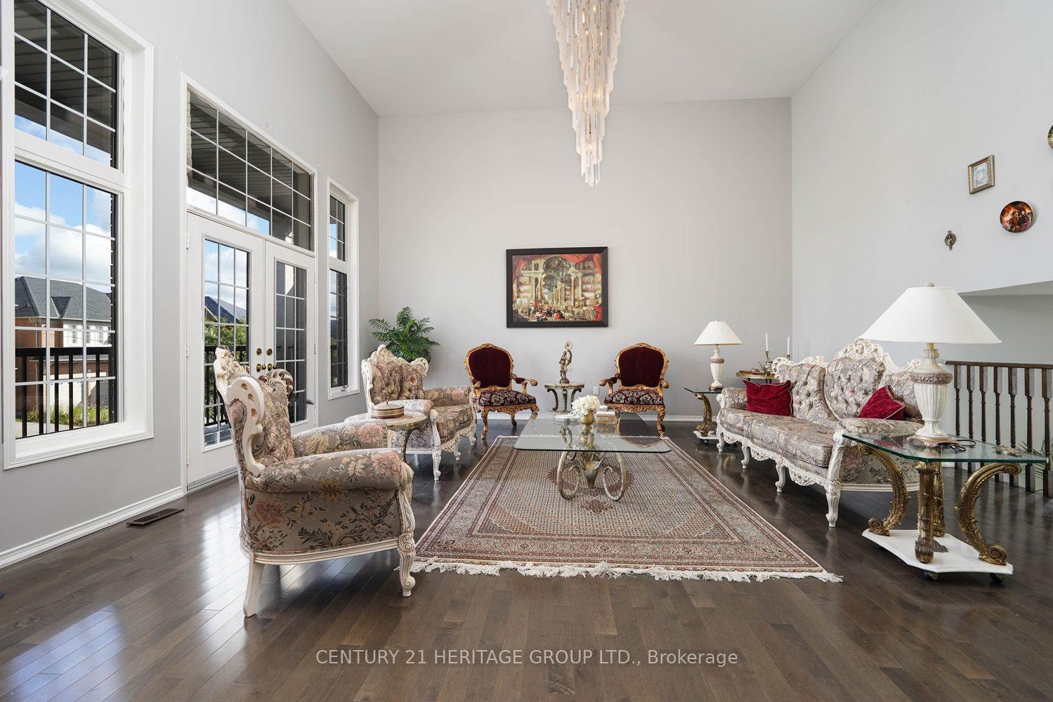 Photo 20 of 9 Alpaca Drive, Richmond Hill, Jefferson — HOMEH
