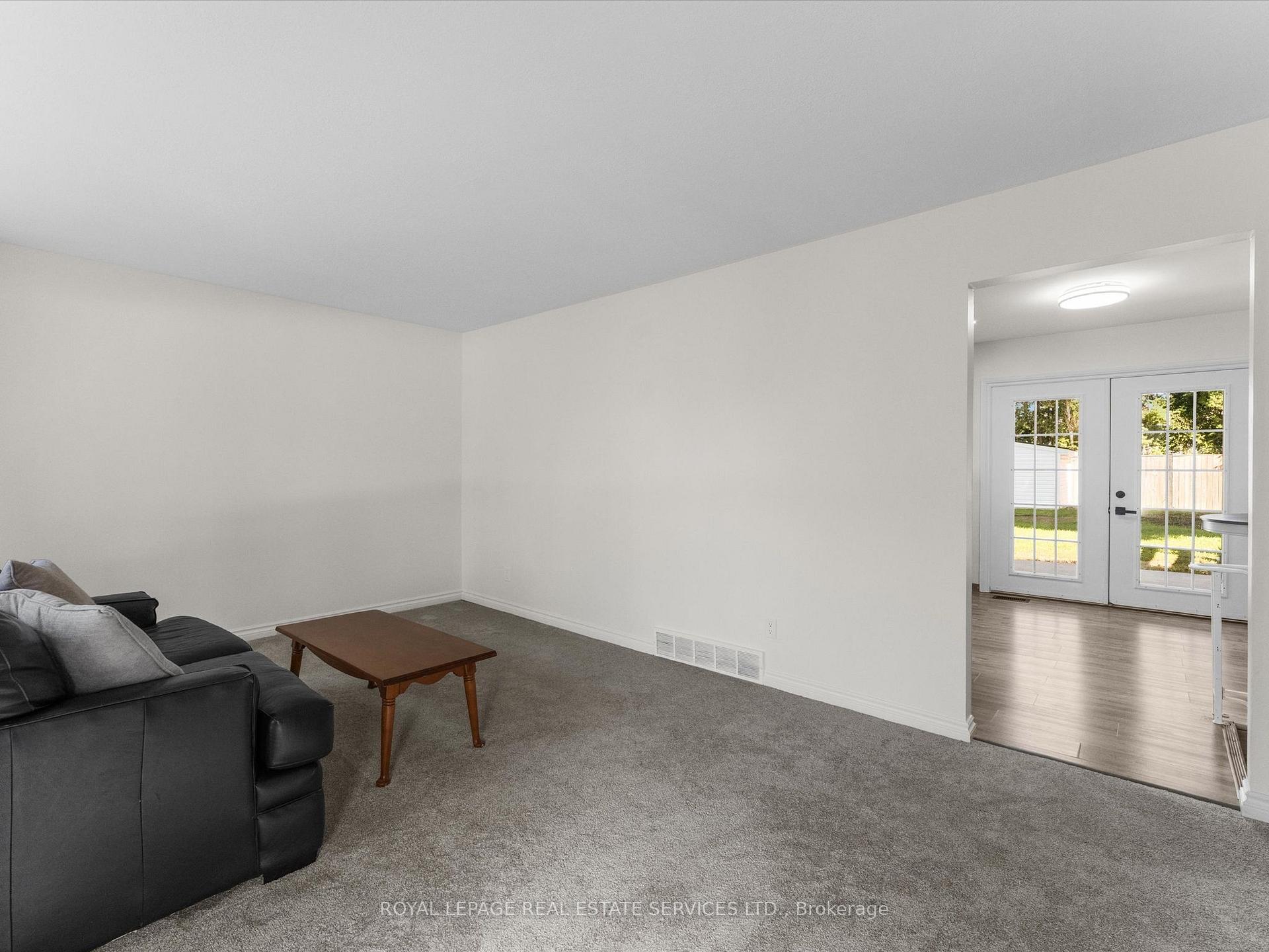 Photo 6 of 272 Taylor Road, Essex — HOMEH
