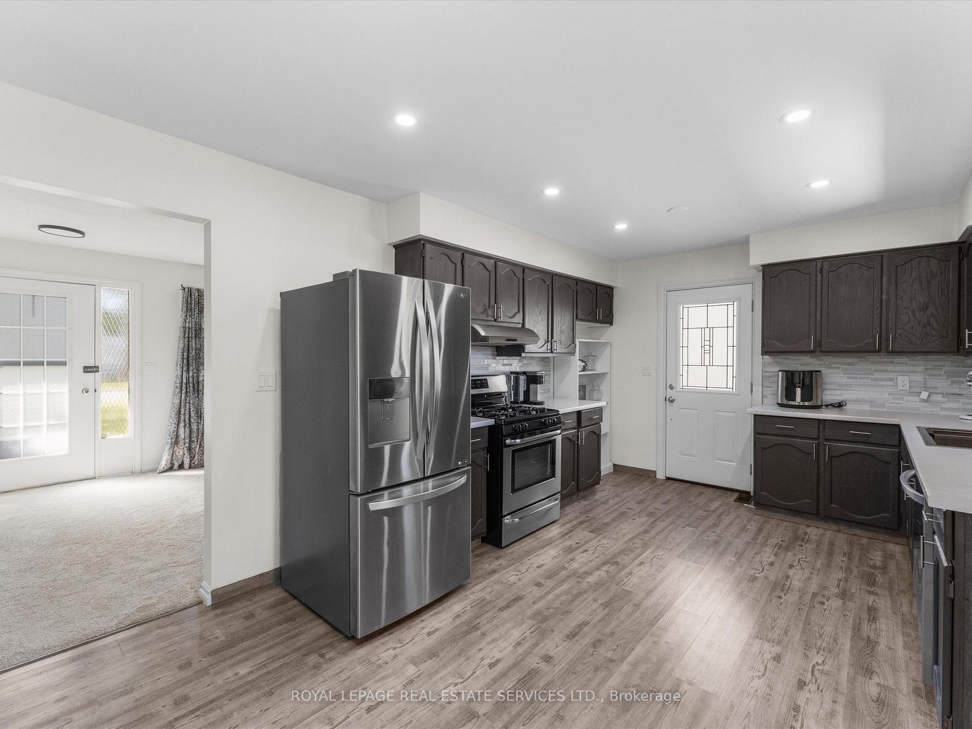 Photo 9 of 272 Taylor Road, Essex — HOMEH