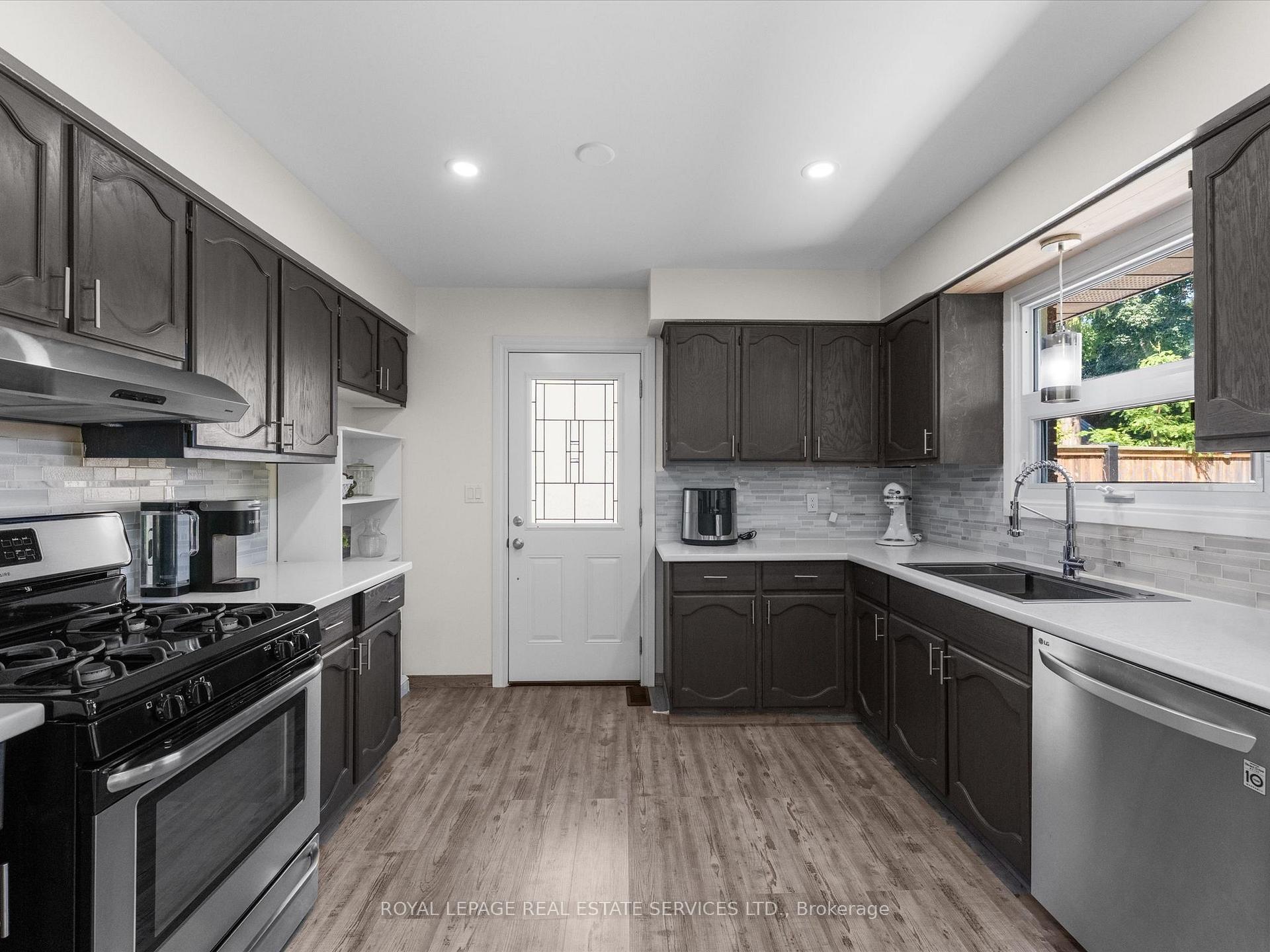Photo 10 of 272 Taylor Road, Essex — HOMEH