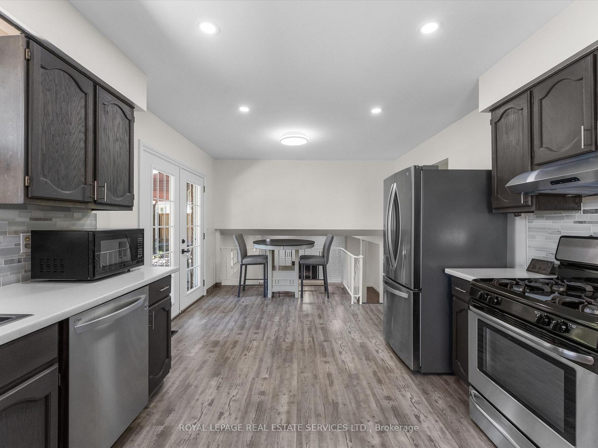 Photo 11 of 272 Taylor Road, Essex — HOMEH