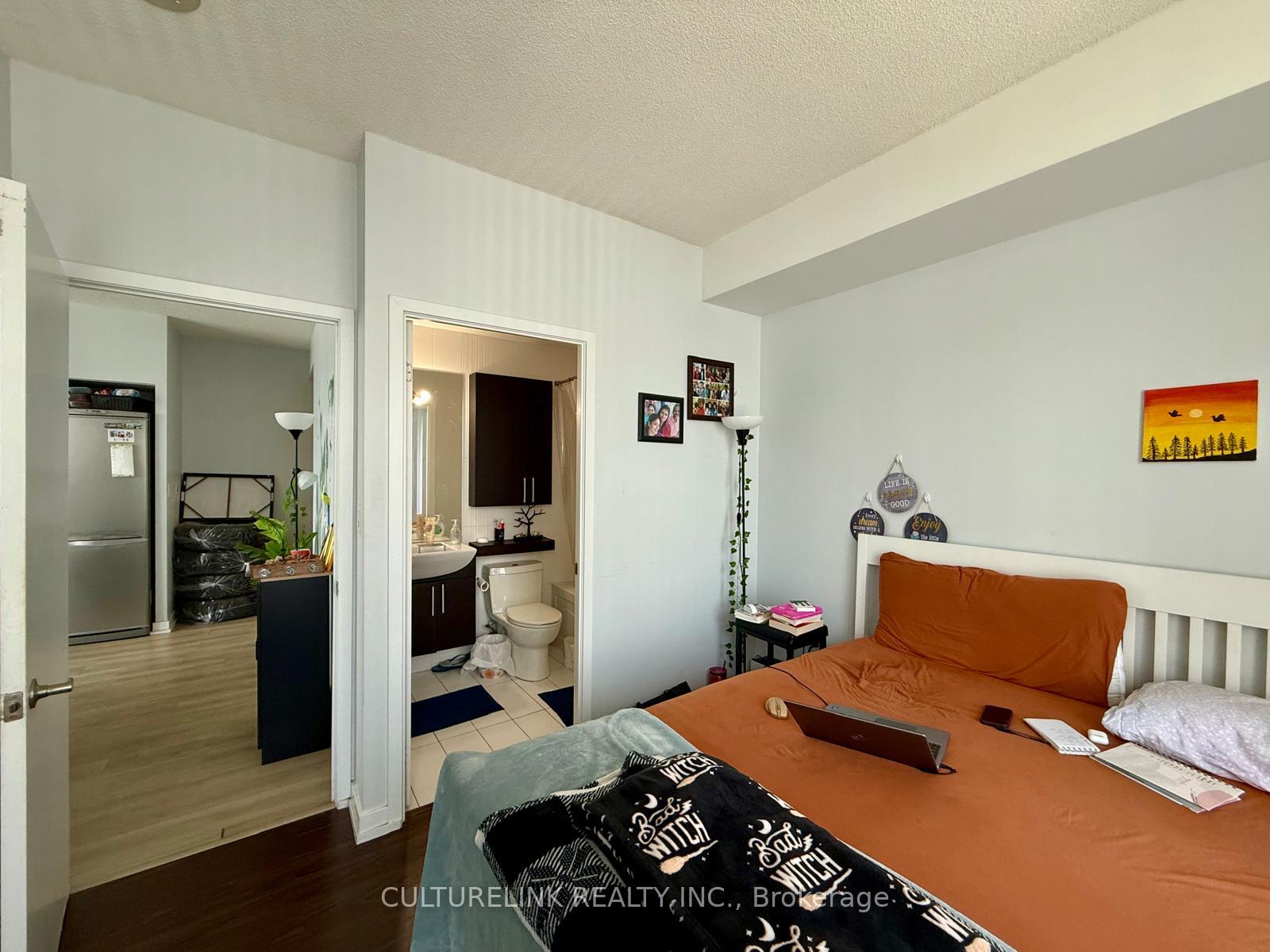 Photo 6 of Unit 3803, 25 Capreol Court, Toronto, Waterfront Communities — HOMEH