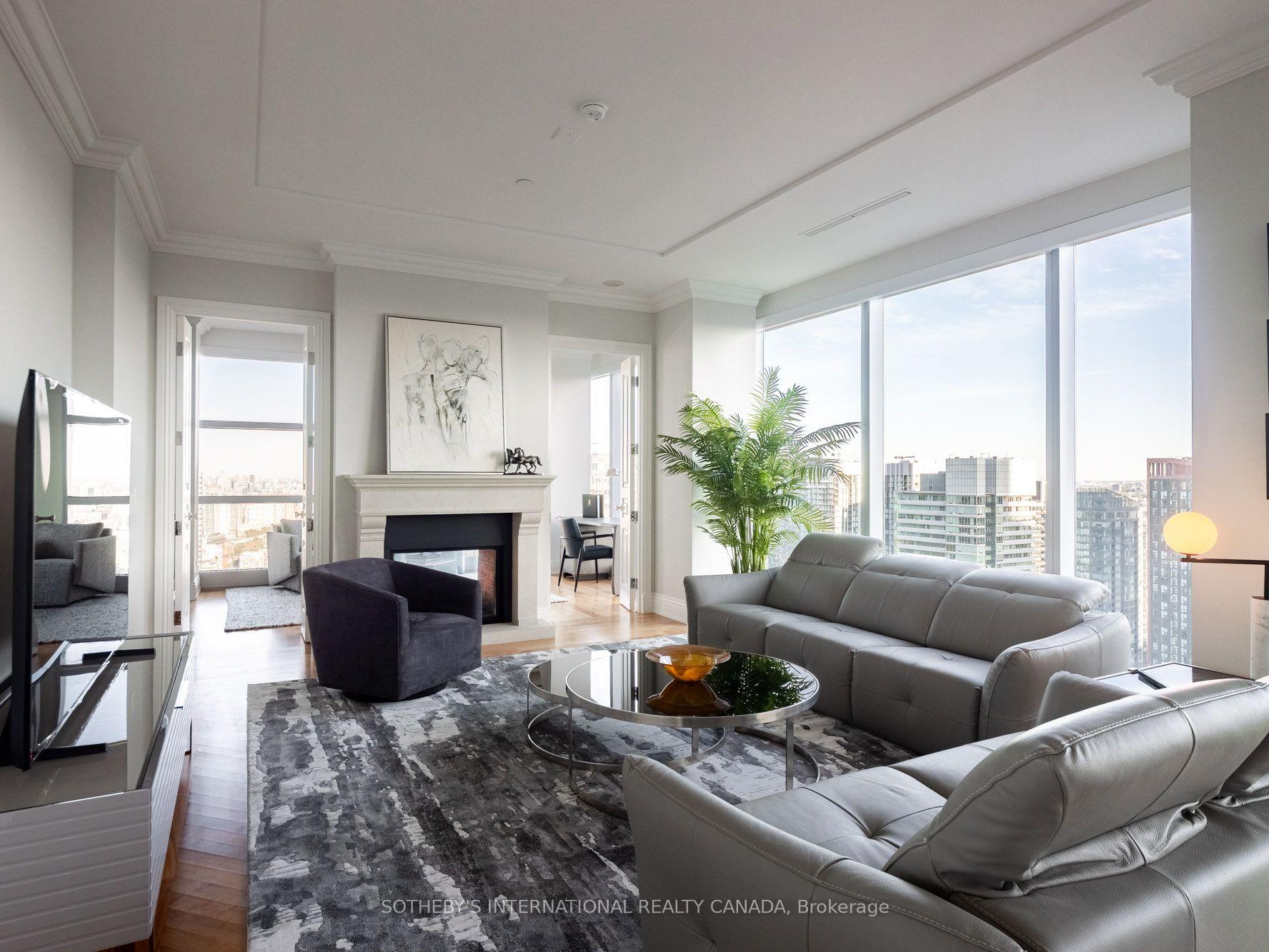 Photo 4 of Unit 4301, 183 Wellington Street W, Toronto, Waterfront Communities — HOMEH