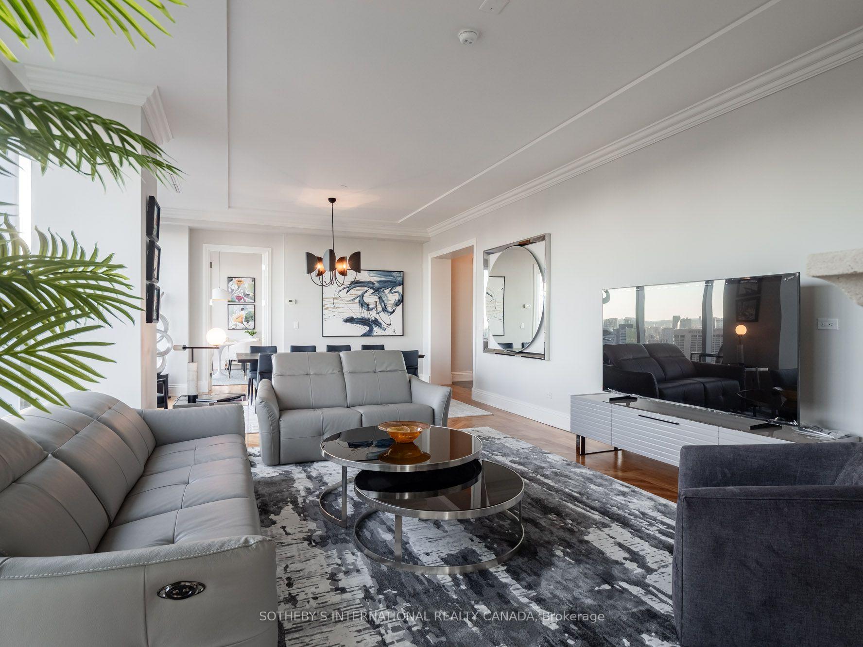 Photo 6 of Unit 4301, 183 Wellington Street W, Toronto, Waterfront Communities — HOMEH